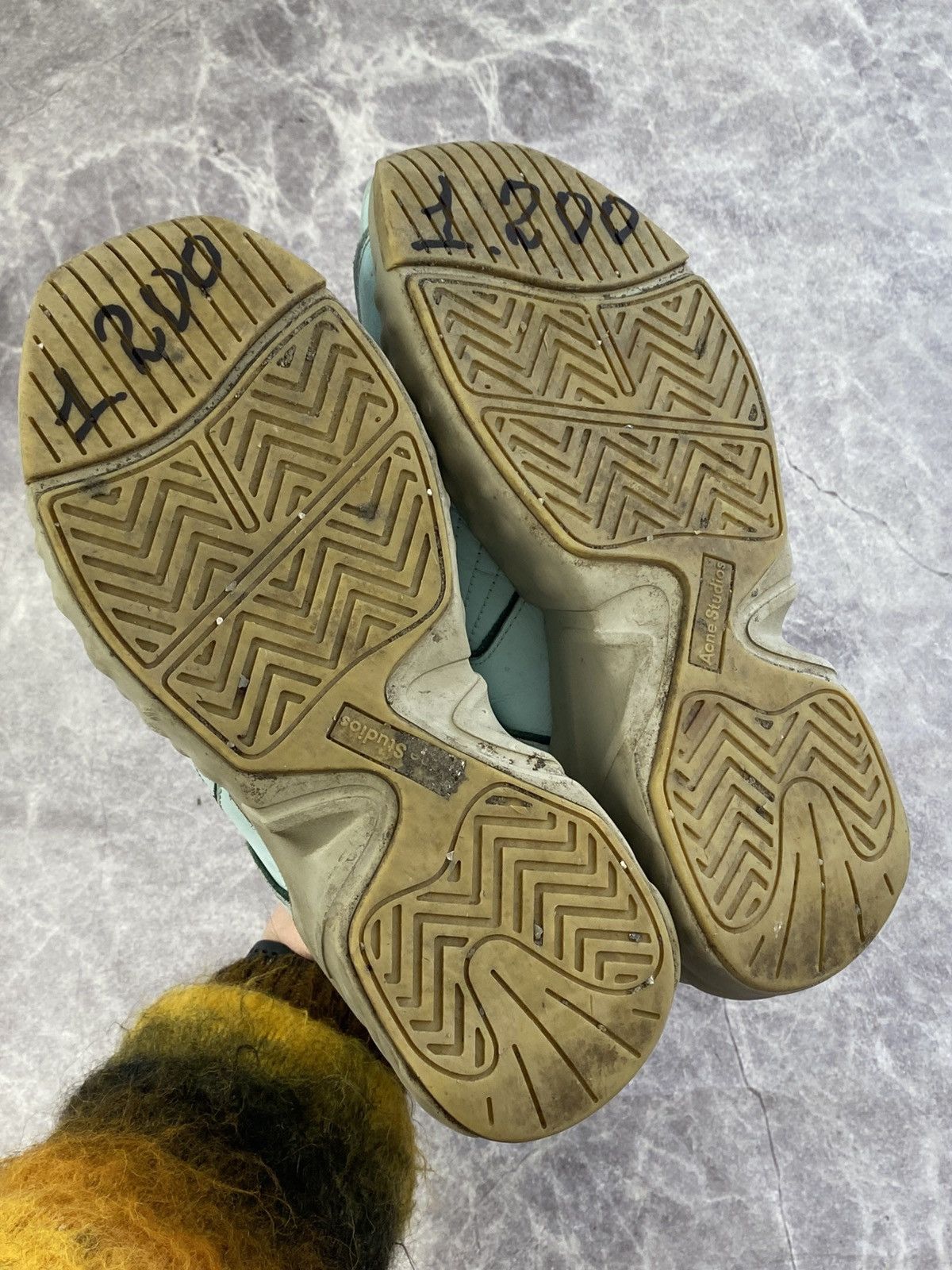 Acne Studios Acne Studios Manhattan Nappa Sneakers Size: 40 Size US 7 / EU 40 - 11 Thumbnail