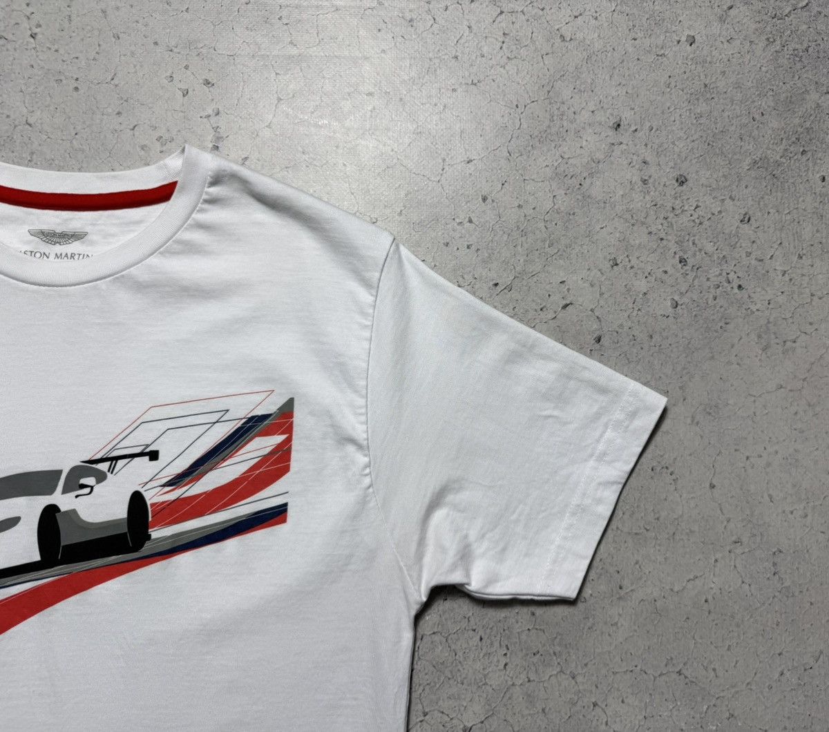 Vintage Aston Martin Racing Vintage T-Shirt Size S Big Logo Car Size US S / EU 44-46 / 1 - 2 Thumbnail