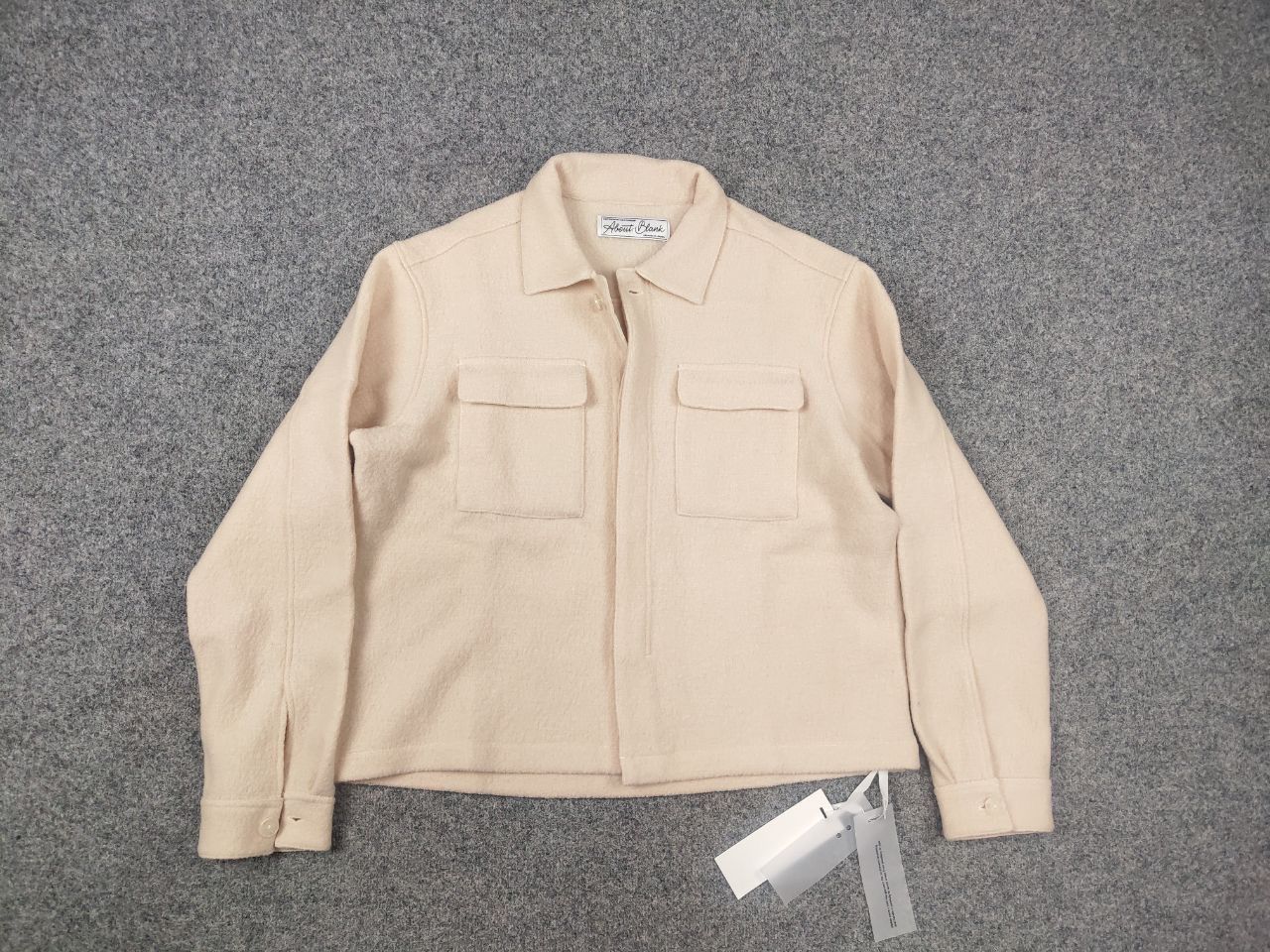About:Blank About:Blank cropped wool oversized pockets Overshirt jacket Size US L / EU 52-54 / 3 - 4 Thumbnail