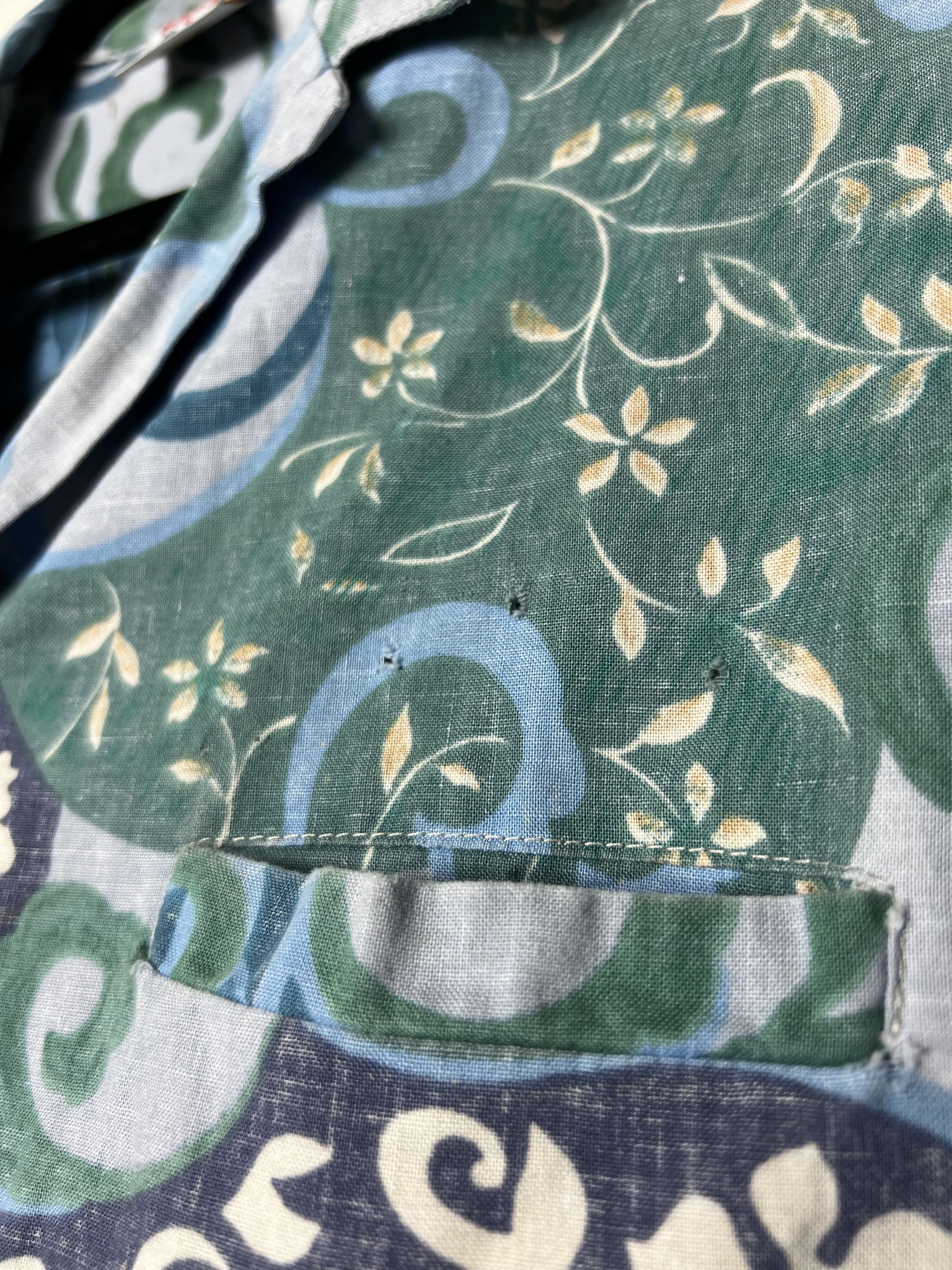 Vintage Vintage 1970's Go Barefoot in Paradise Hawaiian Aloha Shirt Size US L / EU 52-54 / 3 - 9 Thumbnail