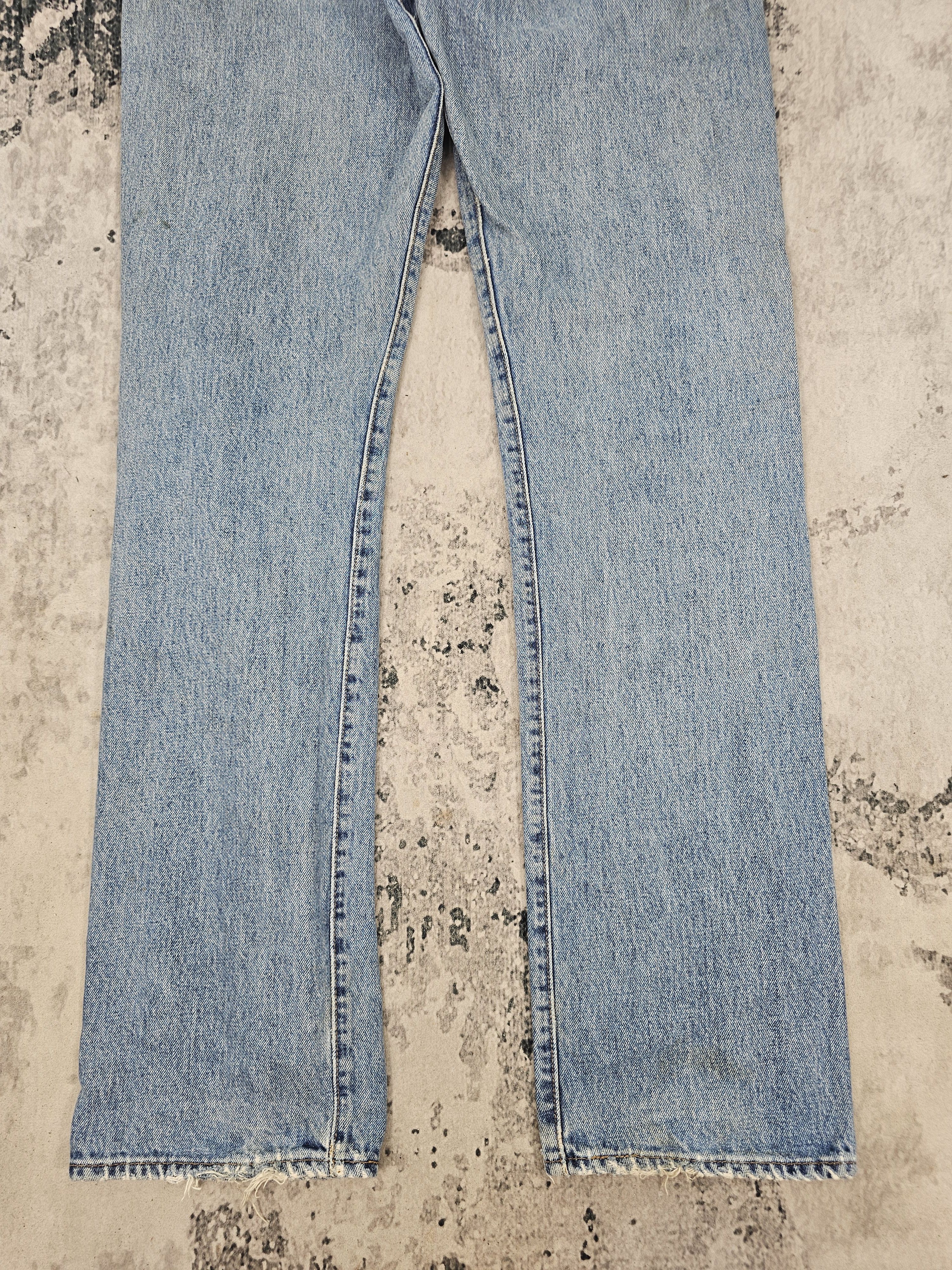 Levi's Vintage Clothing LEVIS 501 Sun Faded Distressed Ripped Size 35X35 Jeans L0436 Size US 35 - 6 Thumbnail