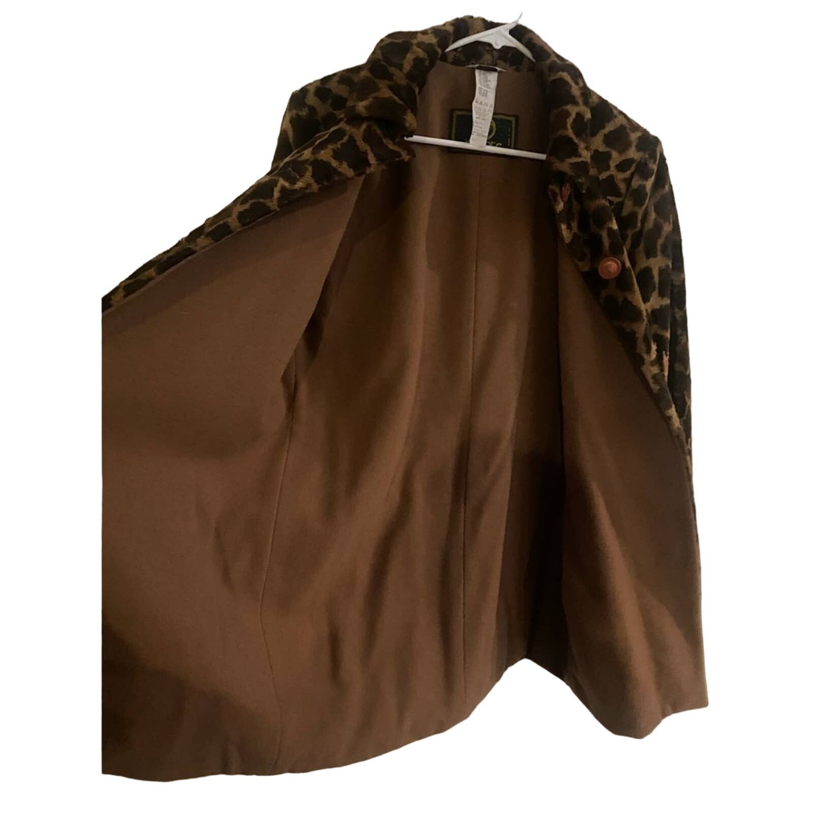 Versace Vintage Versace Isolate Faux Fur Leopard Coat SZ. 40 Size S / US 4 / IT 40 - 3 Thumbnail