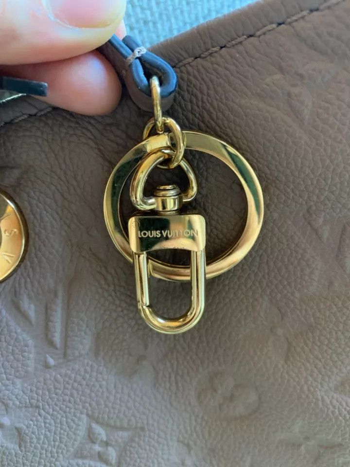 Louis Vuitton Louis Vuitton ARTSY MM Size ONE SIZE - 4 Thumbnail