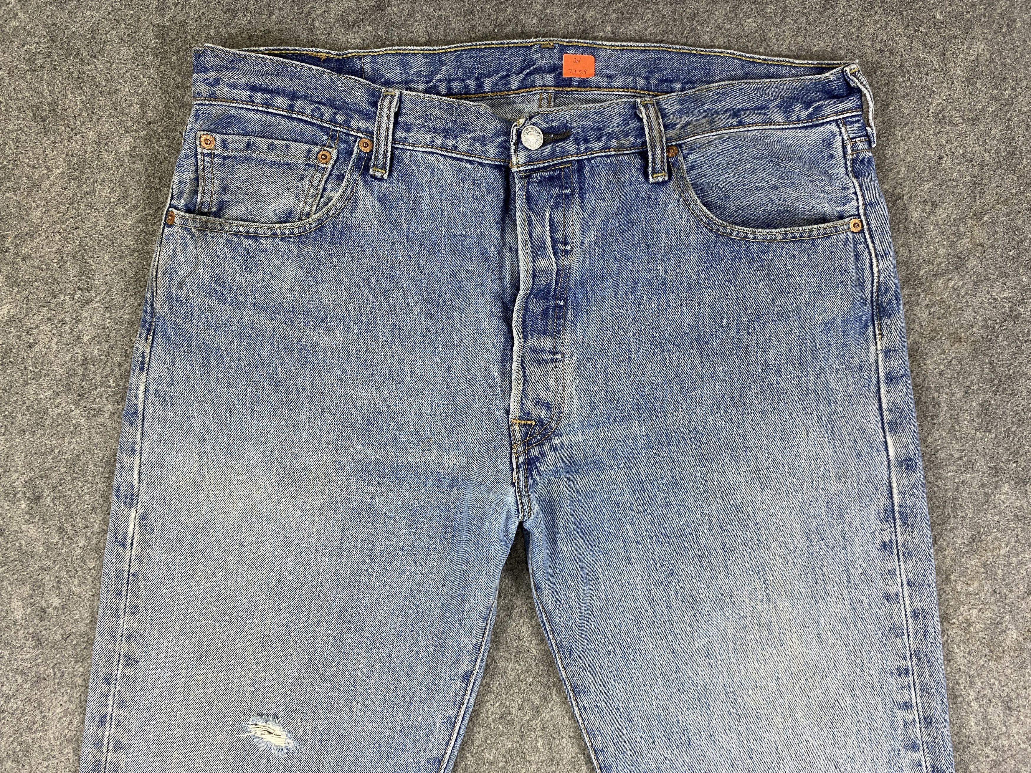 Levi's Blue Wash Vintage Levi's 501 Jeans 37x33 Denim -JN2258 Size US 36 / EU 52 - 3 Thumbnail