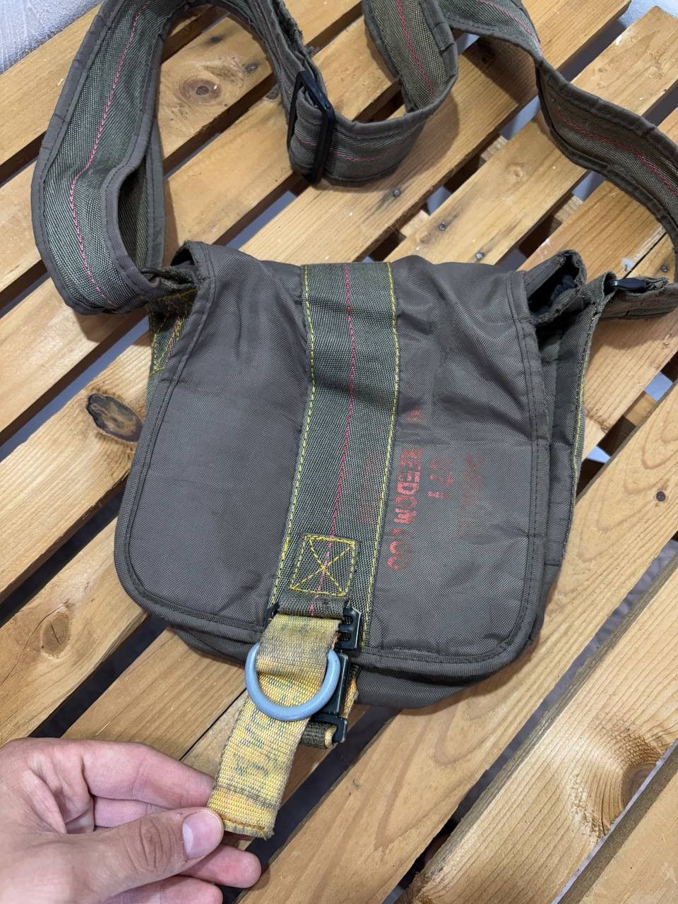 Japanese Brand Vintage Diesel style Y2K Avant Garde Distressed sling Bag Size ONE SIZE - 5 Thumbnail