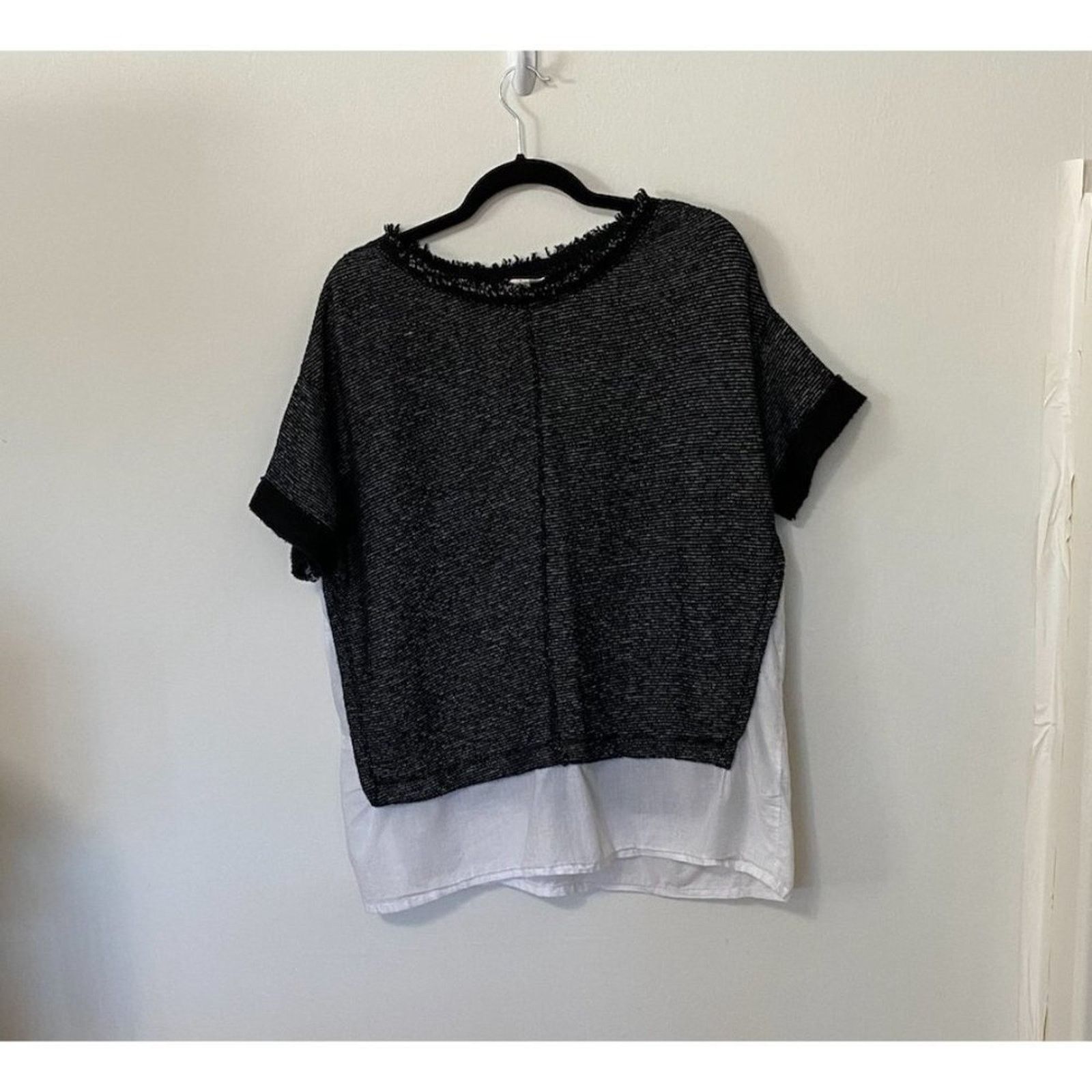 Other Caslon Black White Crewneck Woven Hem Stripe Texture Top M Size M / US 6-8 / IT 42-44 - 8 Thumbnail