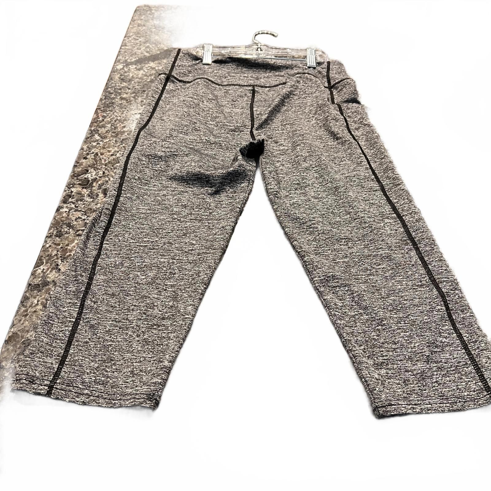 Unknown London Gray Women's Activewear Leggings with Black Piping Size ONE SIZE - 1 Thumbnail