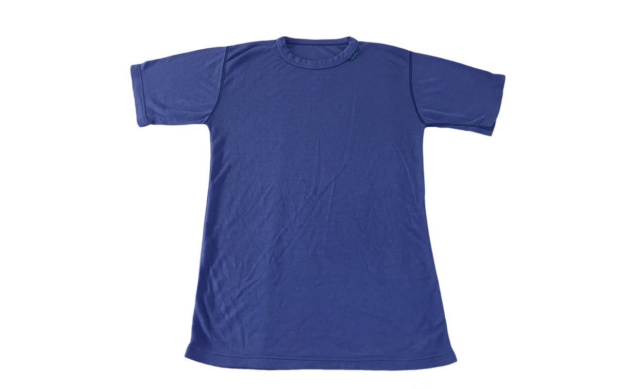 Vintage North Cape Plain Minimalist Tee T-shirt Unisex Wear Size US S / EU 44-46 / 1 - 1 Thumbnail