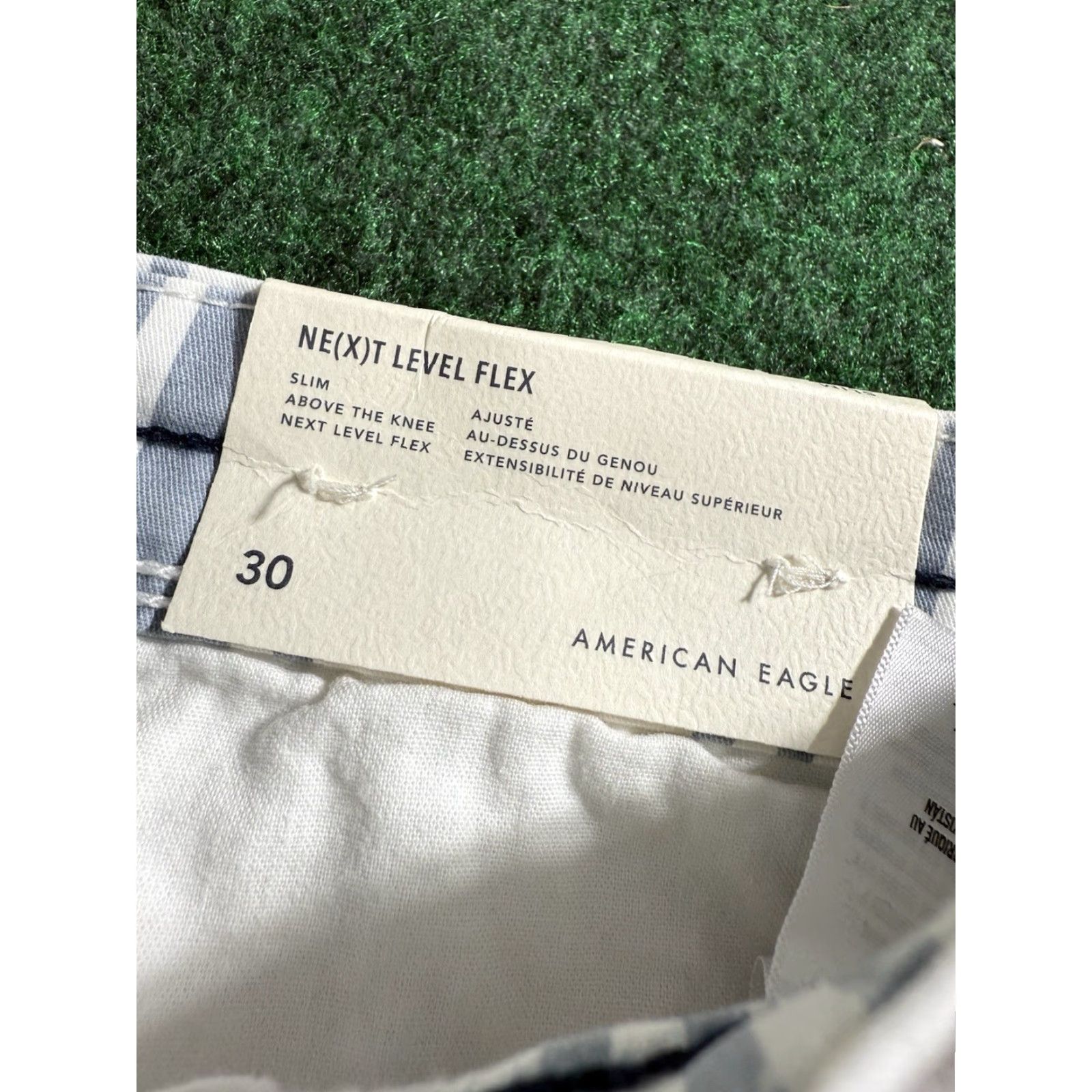 American Eagle Outfitters American Eagle Mens Flex Shorts Slim Above the Knee Blue Stripe NWT Size 30 White / Blue Chino Cotton Blend Pockets Regular Mens Size US 30 / EU 46 - 3 Thumbnail
