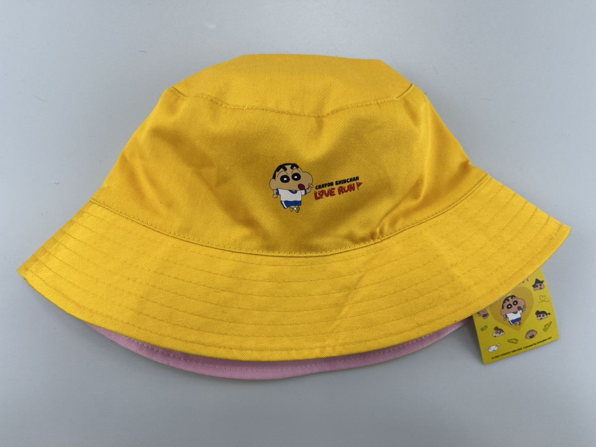 Anime Crayon Shin Chan Anime Reversible Bucket Hat Size ONE SIZE - 4 Thumbnail