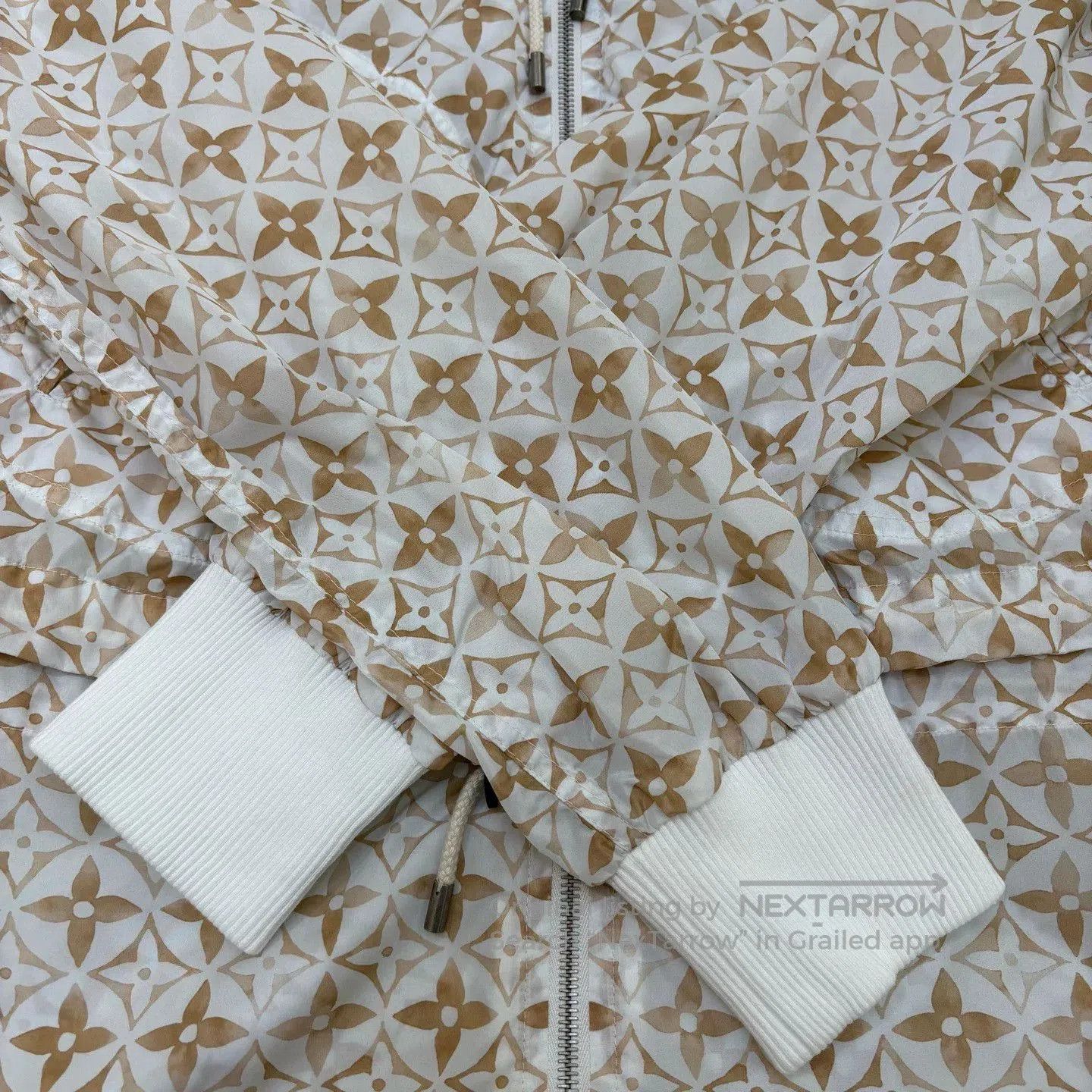Louis Vuitton Louis Vuitton Monogram Summer Parka. Size US S / EU 44-46 / 1 - 6 Thumbnail