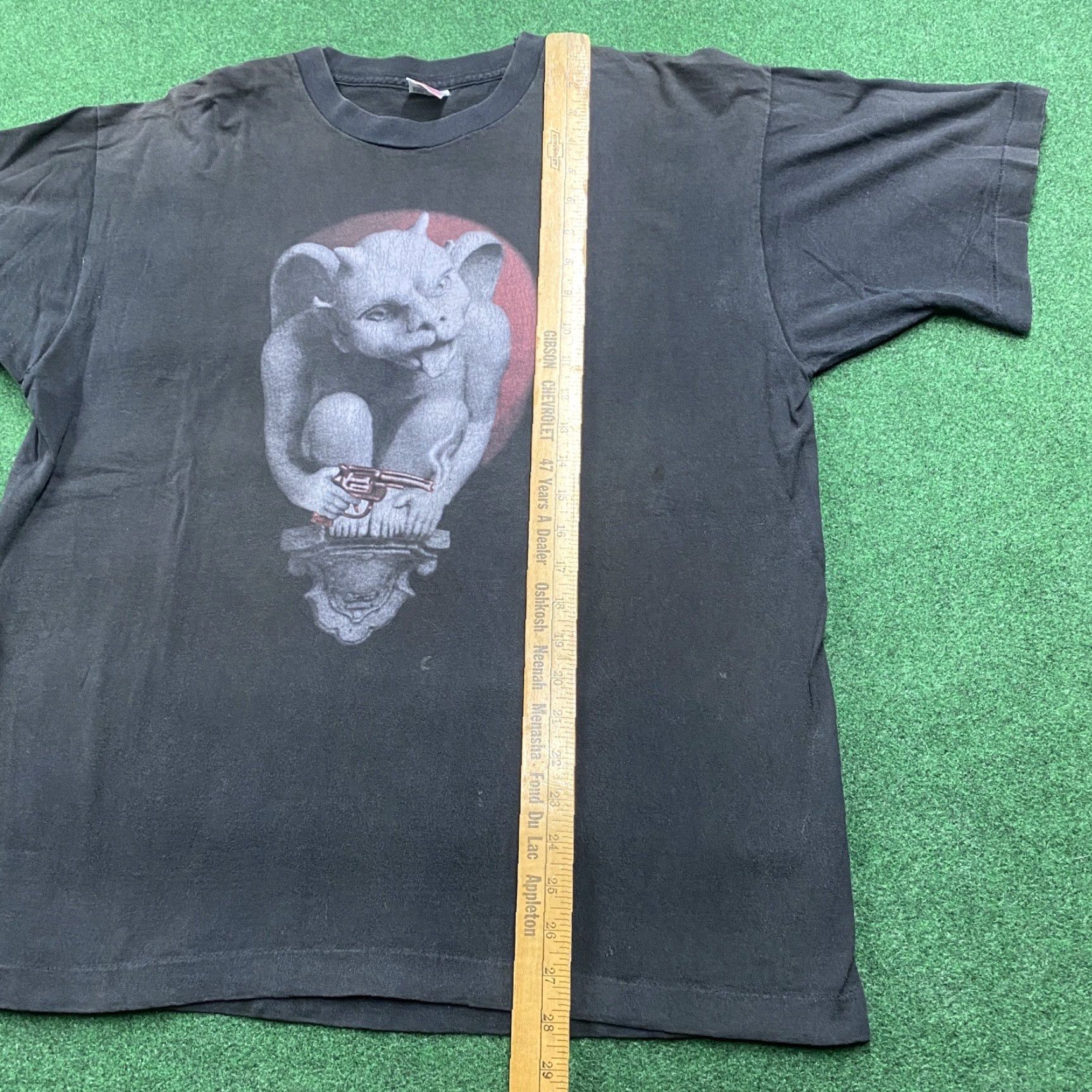 Vintage VINTAGE Getting Away With Murder Shirt Mens XL Black 90S Gargoyle Pistol Tee USA Size US XL / EU 56 / 4 - 7 Thumbnail