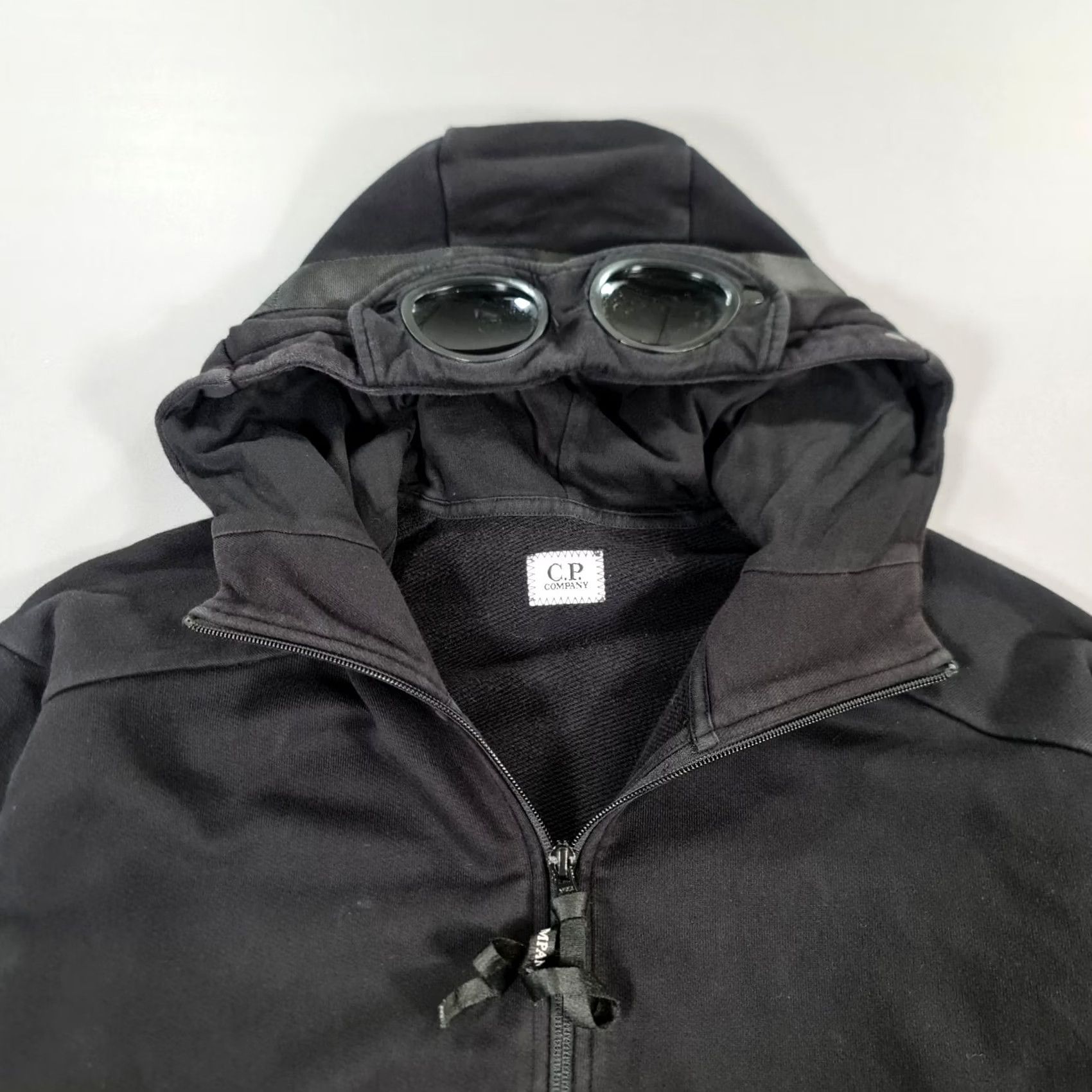 Vintage CP Company Goggle Lens Hoodie Mens Black Small Zip Full Zip Cotton Size US S / EU 44-46 / 1 - 2 Thumbnail
