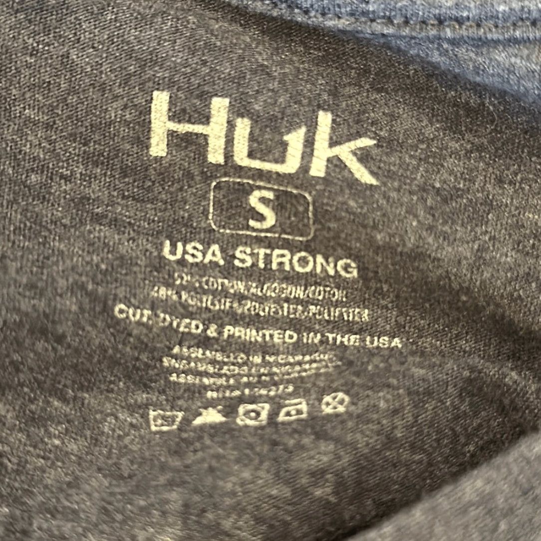 Vintage VINTAGE Huk Fishing Gray Short Sleeve T-Shirt Size S Small Mens Shirt Gray Fish Theme 90s Size US S / EU 44-46 / 1 - 5 Thumbnail