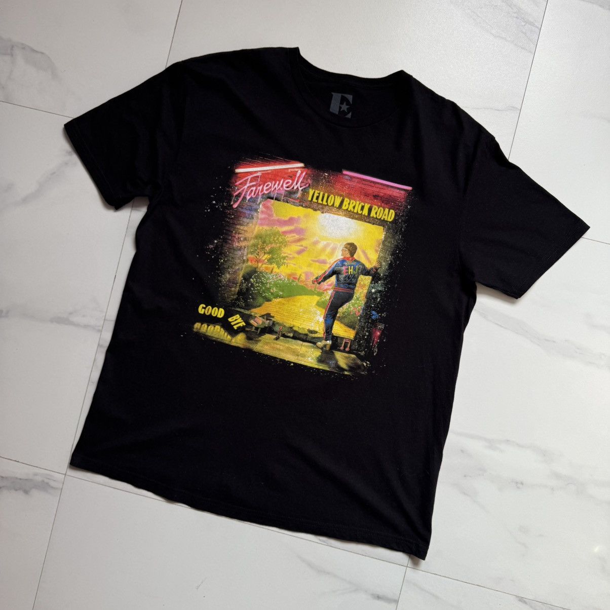 Band Tees Elton John Farewell 2022 Tour Tee Size US XL / EU 56 / 4 - 4 Thumbnail