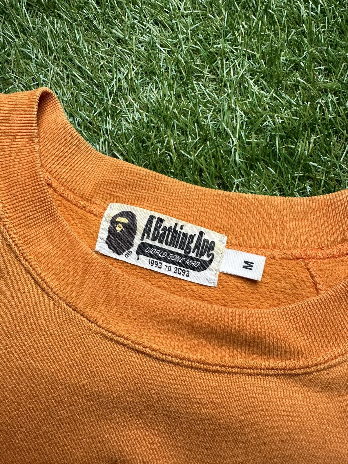 Bape Bape shark orange crewneck Size US M / EU 48-50 / 2 - 9 Thumbnail