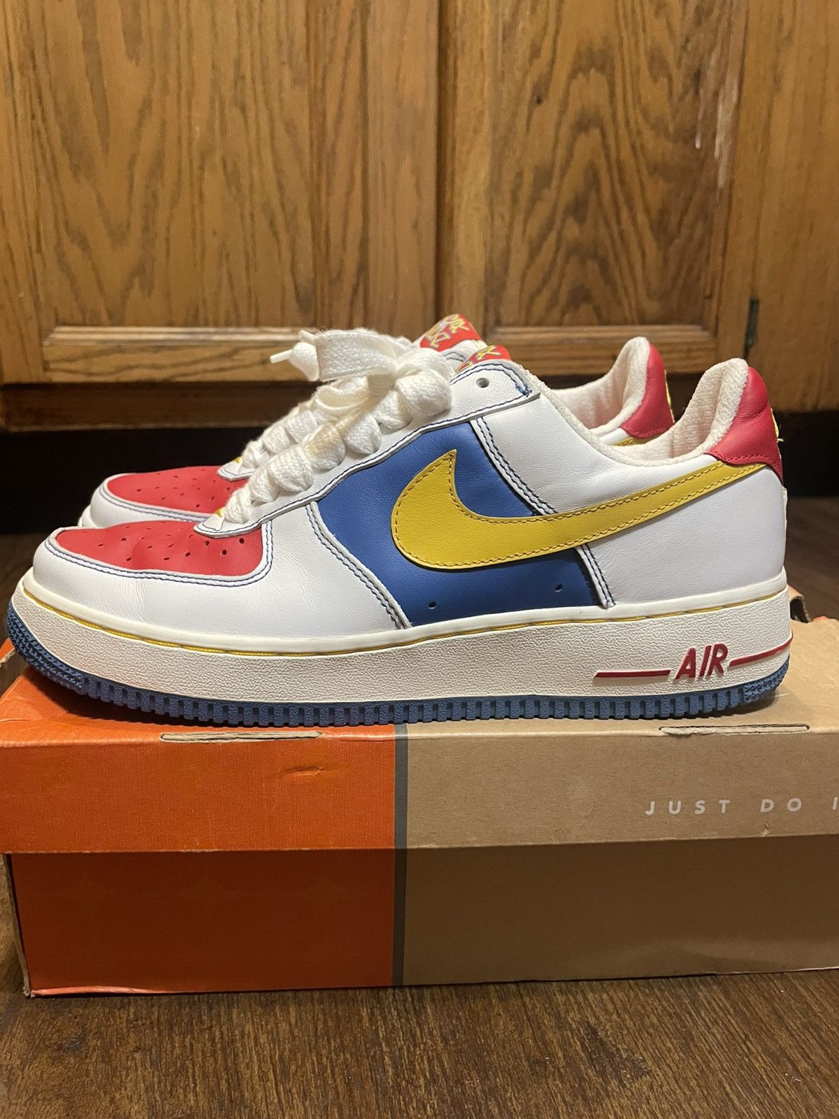Nike × Vintage Nike Air Force 1 Remix Da Kickz 2004 Red Blue Yellow Size US 9 / EU 42 - 3 Thumbnail
