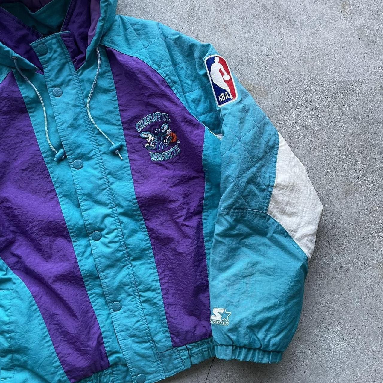 Starter Vintage 90’s Charlotte Hornets Starter Jacket Size US XL / EU 56 / 4 - 4 Thumbnail