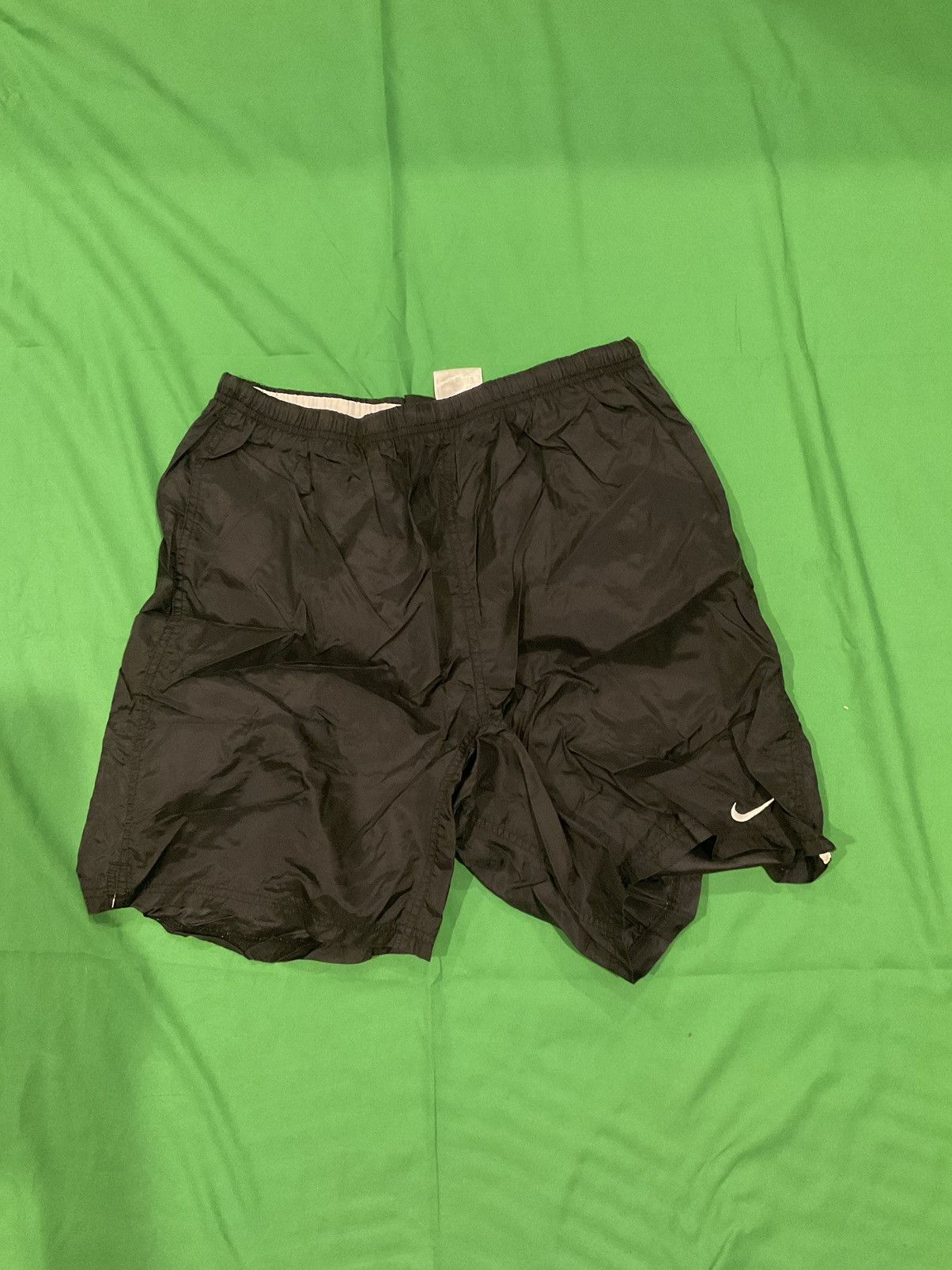 Nike × Vintage Vintage Nike black and white shorts Size US 32 / EU 48 - 1 Thumbnail