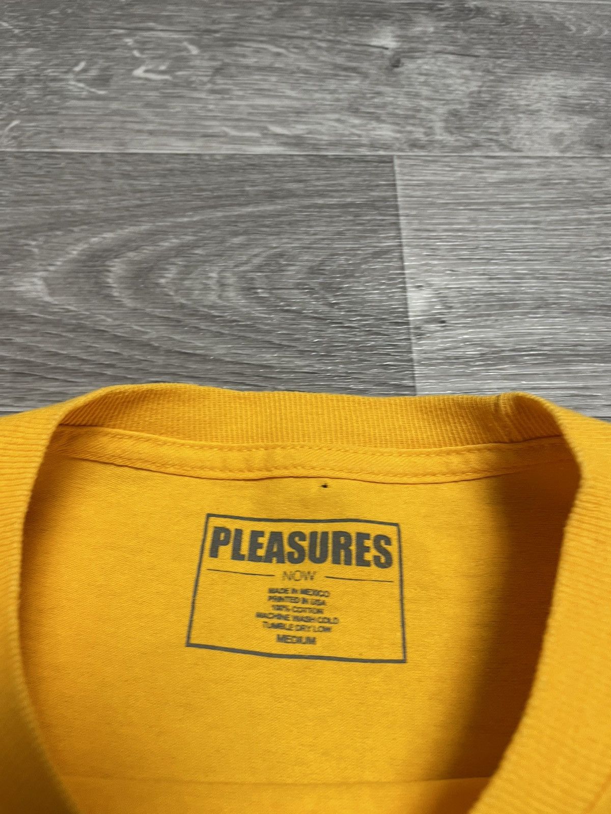 Pleasures Pleasures Now Mark Of The Beast Red Logo Tee 666 Yellow M Size US M / EU 48-50 / 2 - 8 Thumbnail