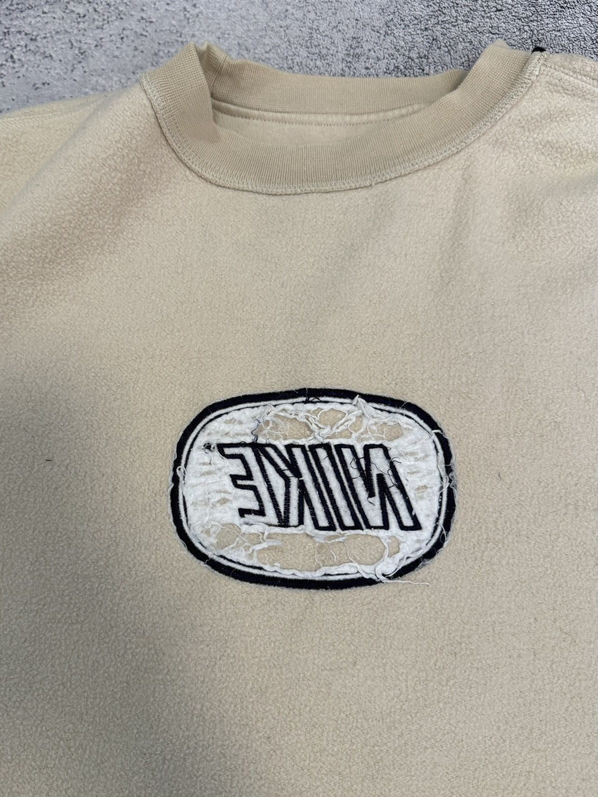 Nike Vintage Nike Center Logo Sweatshirt XXL XXXL Y2K Swoosh Size US XXL / EU 58 / 5 - 10 Thumbnail