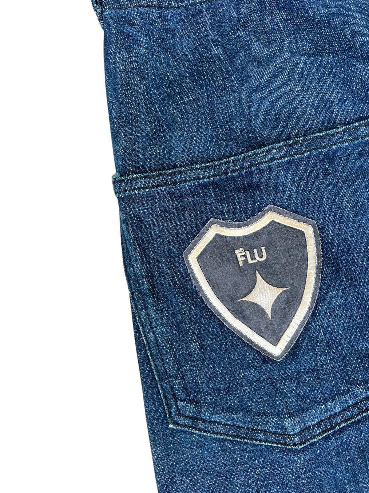 Japanese Brand × Levi's × Vintage Vintage 2006 Levi’s Flu Japan Baggy Denim Jeans Size US 30 / EU 46 - 16 Thumbnail
