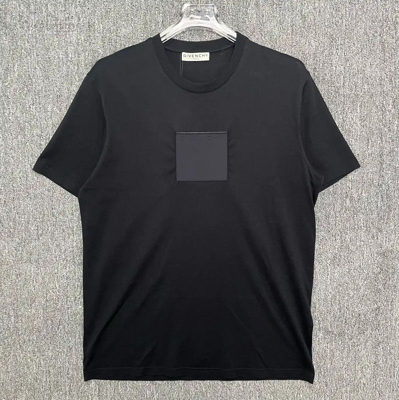 Givenchy Givenchy Black Cotton Men's T-Shirt 0089 Size US L / EU 52-54 / 3 - 1 Thumbnail