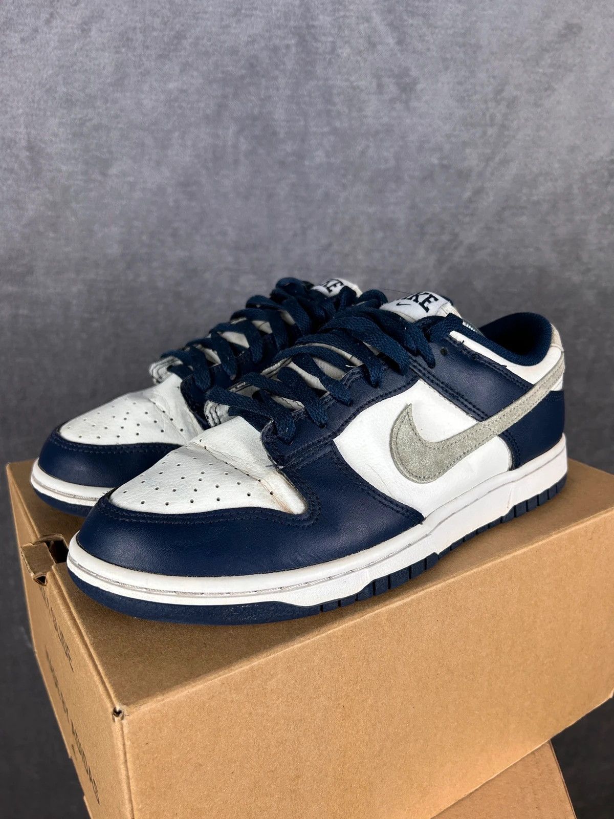 Nike Nike Dunk Low "Midnight Navy" Retro navy white swoosh Size US 8 / EU 41 - 1 Thumbnail