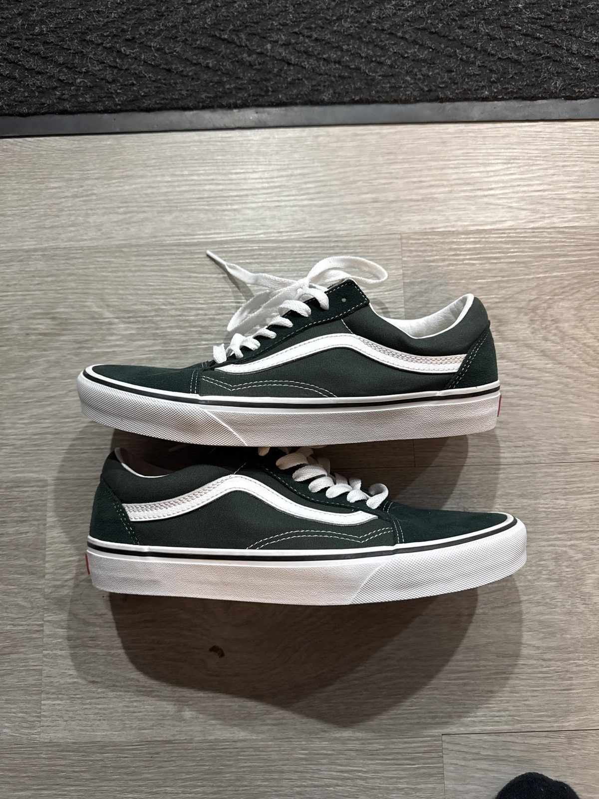 Vans *Samples* Dark Green Old Skool Vans Size US 9 / EU 42 - 6 Thumbnail