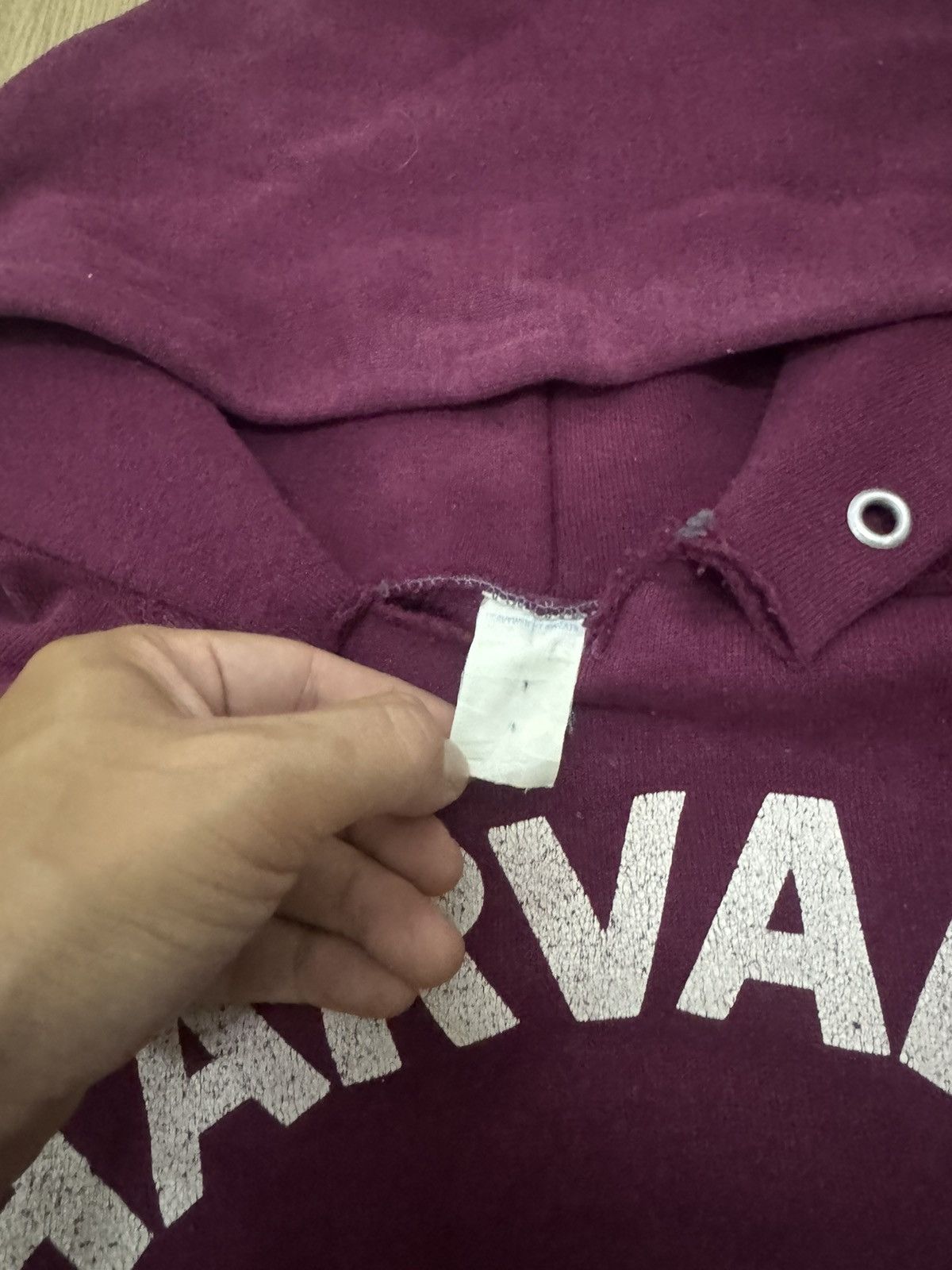 Vintage Vintage 90’s University Of Harvard Pullover hoodie Size US L / EU 52-54 / 3 - 6 Thumbnail