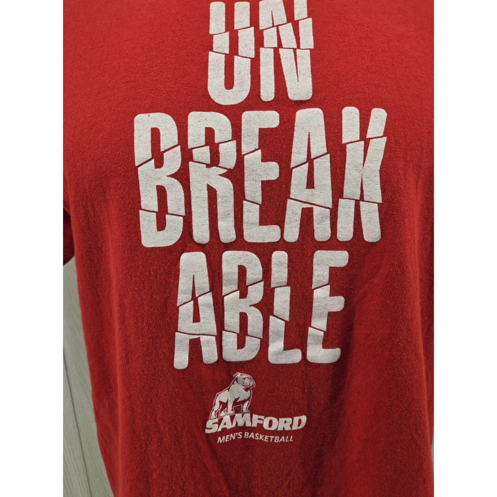 Delta Samford University Bulldogs Mens Basketball UNBREAKABLE T-Shirt Red Size Large Size US L / EU 52-54 / 3 - 3 Thumbnail
