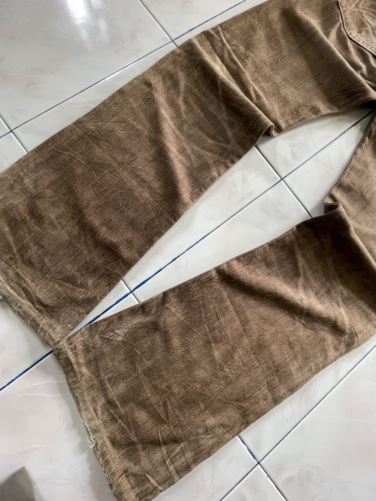 Edwin × Le Grande Bleu (L.G.B.) × Vintage Vintage Edwin 503 Flare Brown Faded Whiskers Man Jeans Size US 31 - 14 Thumbnail