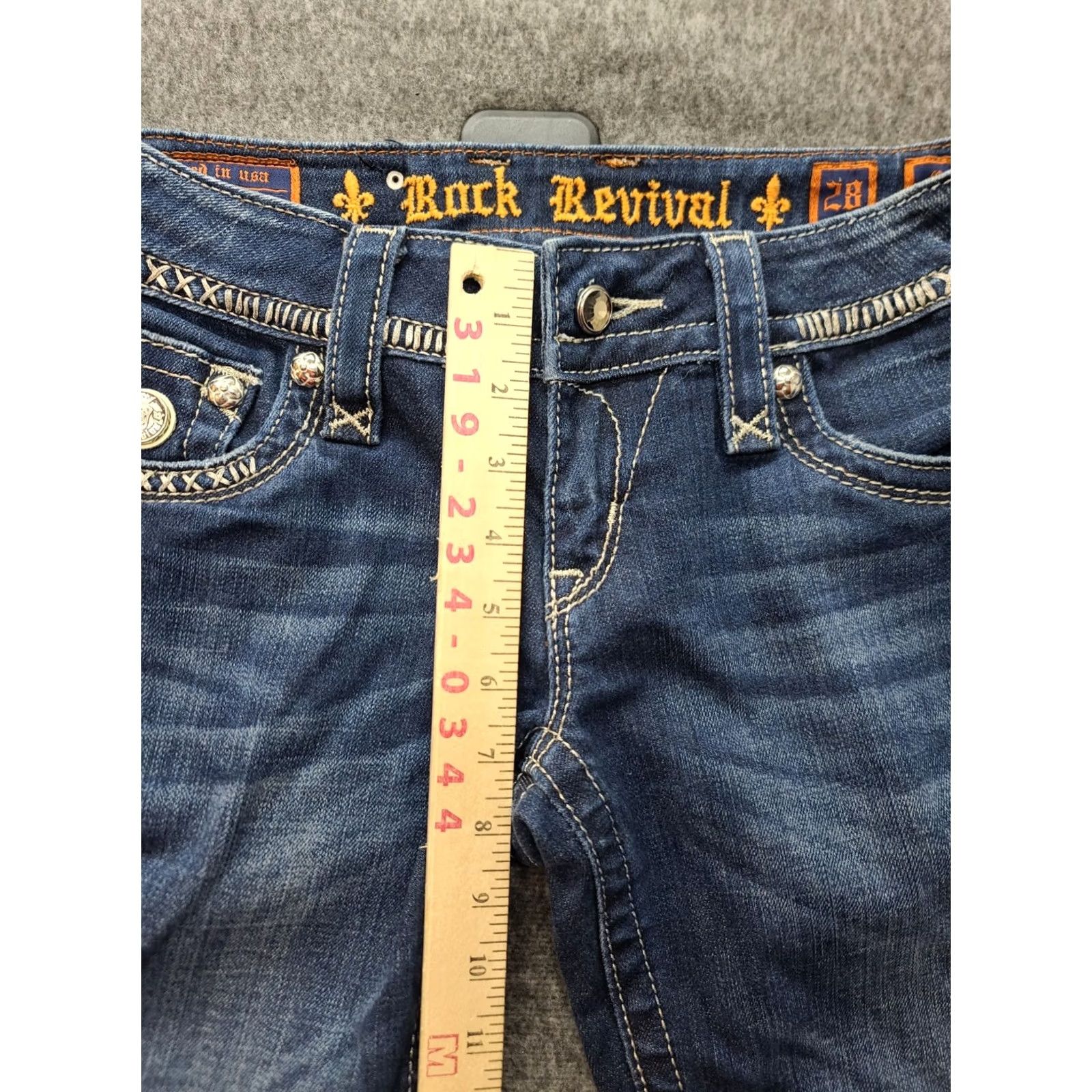 Vintage VINTAGE Rock Revival Jeans Womens 28 Celine Bootcut Cowgirlcore Embroidered Rhinestone Blue Denim Stretch Size 28" / US 6 / IT 42 - 4 Thumbnail