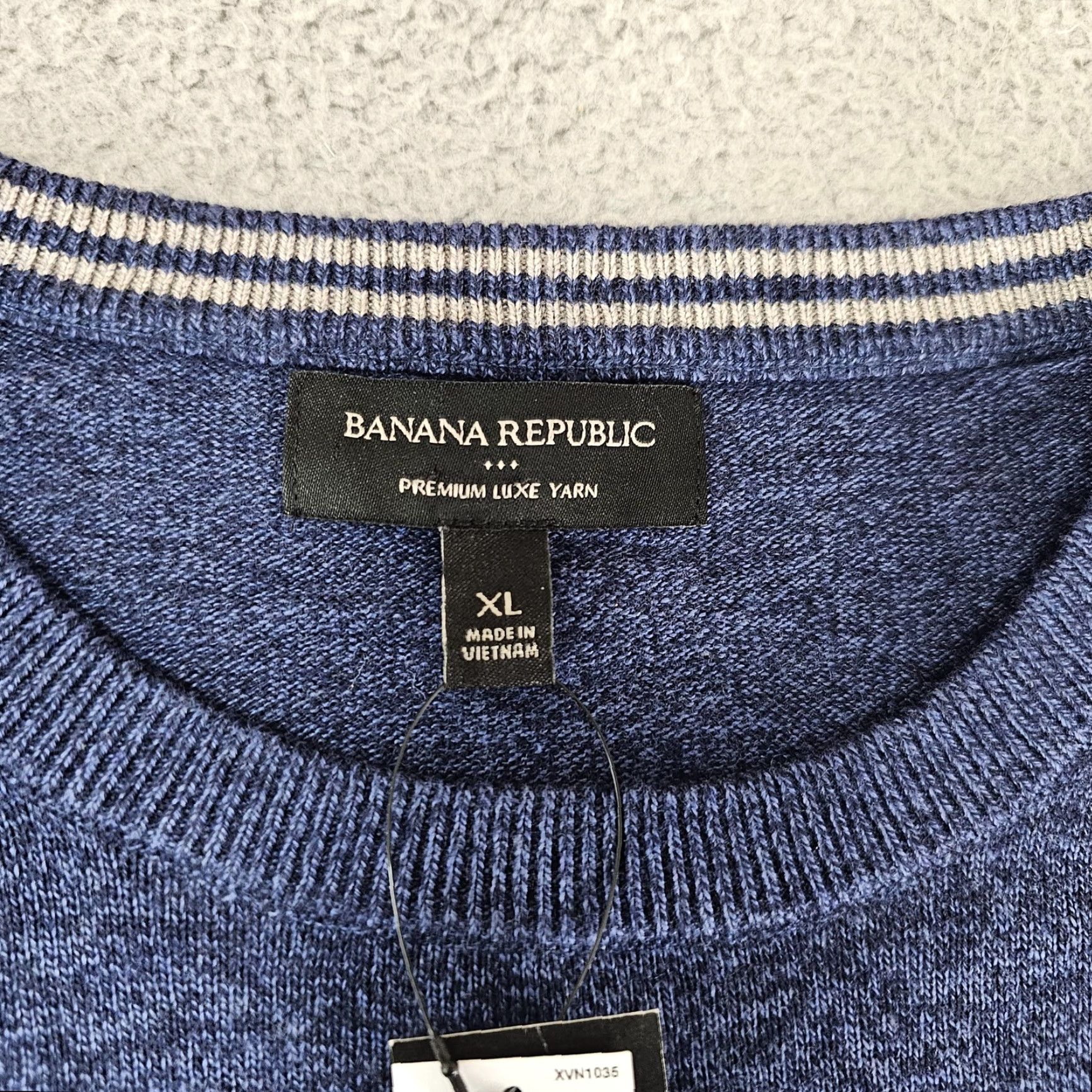 Banana Republic Banana Republic Sweater Mens XL Blue Premium Luxe Yarn Crewneck Cashmere Blend Size US XL / EU 56 / 4 - 4 Thumbnail