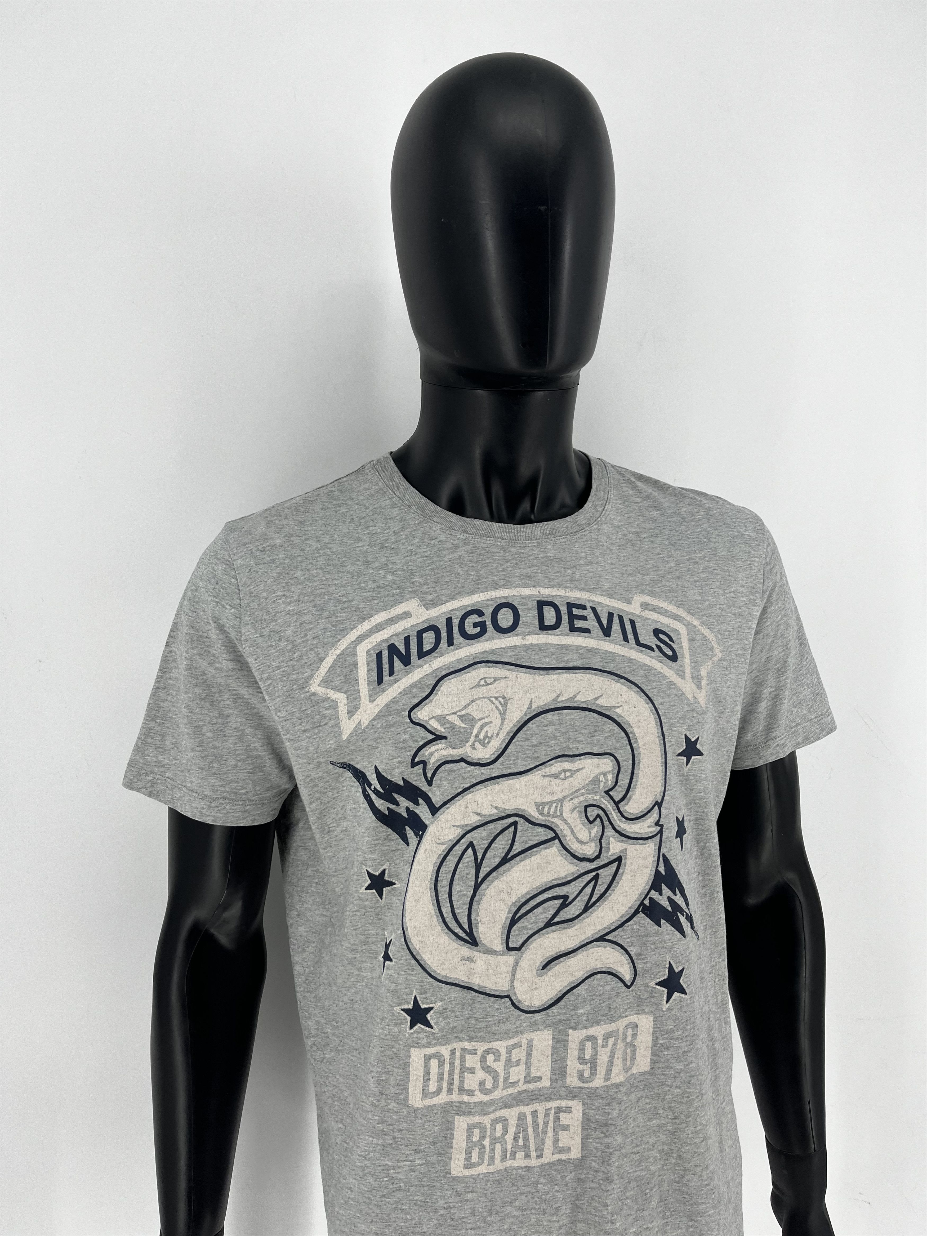 Diesel Vintage Y2K Diesel Printed Black T-shirt Size US M / EU 48-50 / 2 - 4 Thumbnail