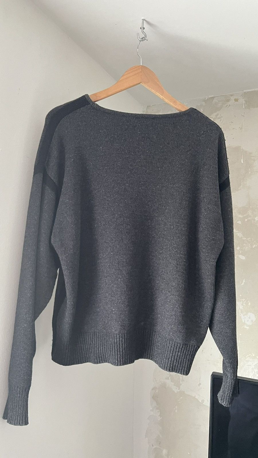 Dries Van Noten Grey Dries van Noten Cropped Wool Sweater Size US L / EU 52-54 / 3 - 4 Thumbnail