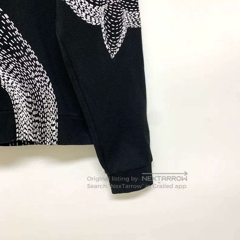 Louis Vuitton Louis Vuitton Three-flower crewneck sweatshirt Size US L / EU 52-54 / 3 - 8 Thumbnail