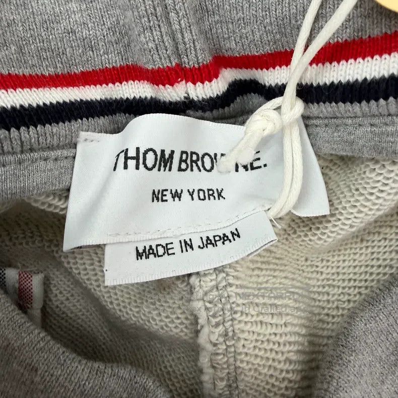 Thom Browne Thom Browne size 4 Black Sport Trousers Size US 28 / EU 44 - 3 Thumbnail