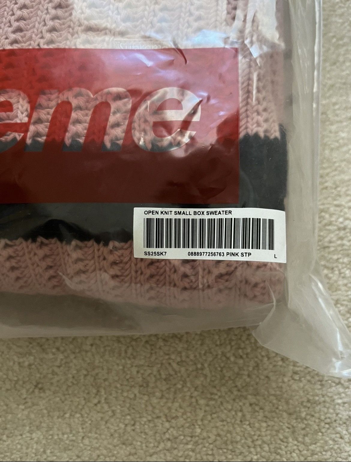 Supreme loose gauge stripe small box logo sweater