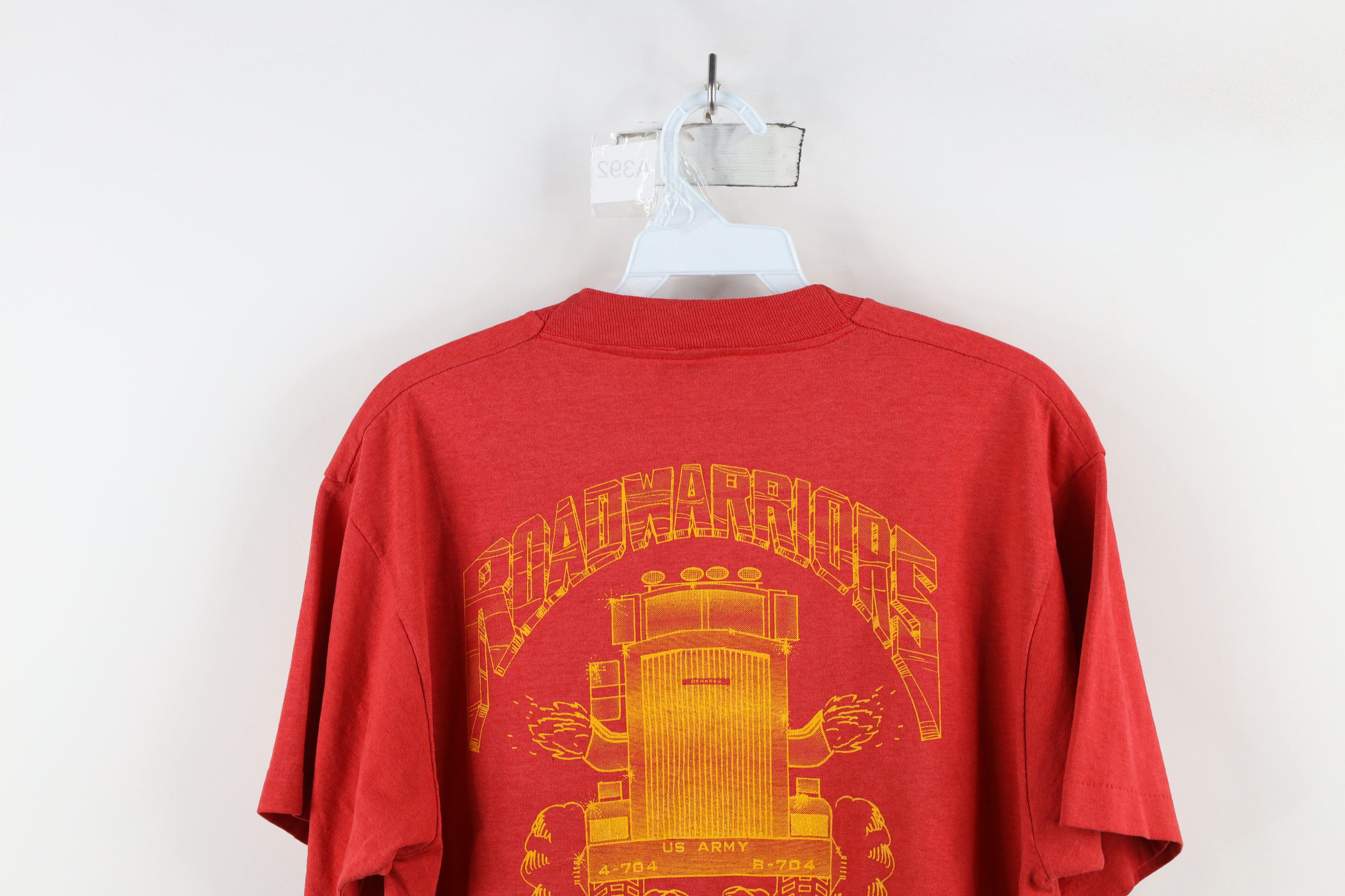 Vintage Vintage 80s Bravo Company 704th Main Battalion T-Shirt USA Size US L / EU 52-54 / 3 - 8 Thumbnail