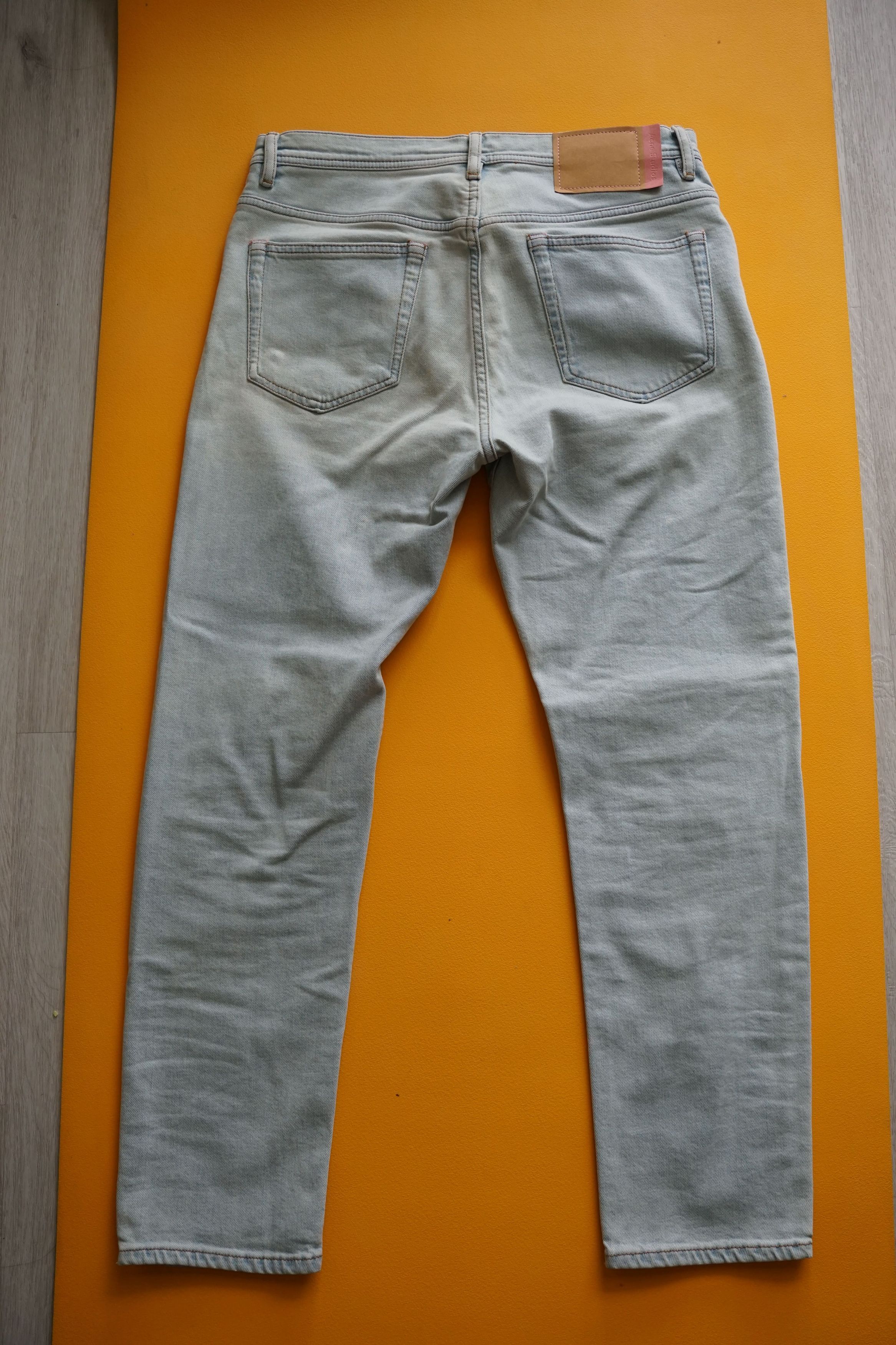 Acne Studios Acne Studios Light Blue River Jeans 30x32 Size US 30 / EU 46 - 1 Thumbnail