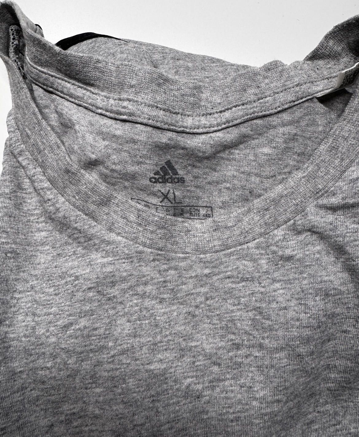 Adidas Adidas Grey Athletic T-Shirt with Black Stripes Size US XL / EU 56 / 4 - 4 Thumbnail