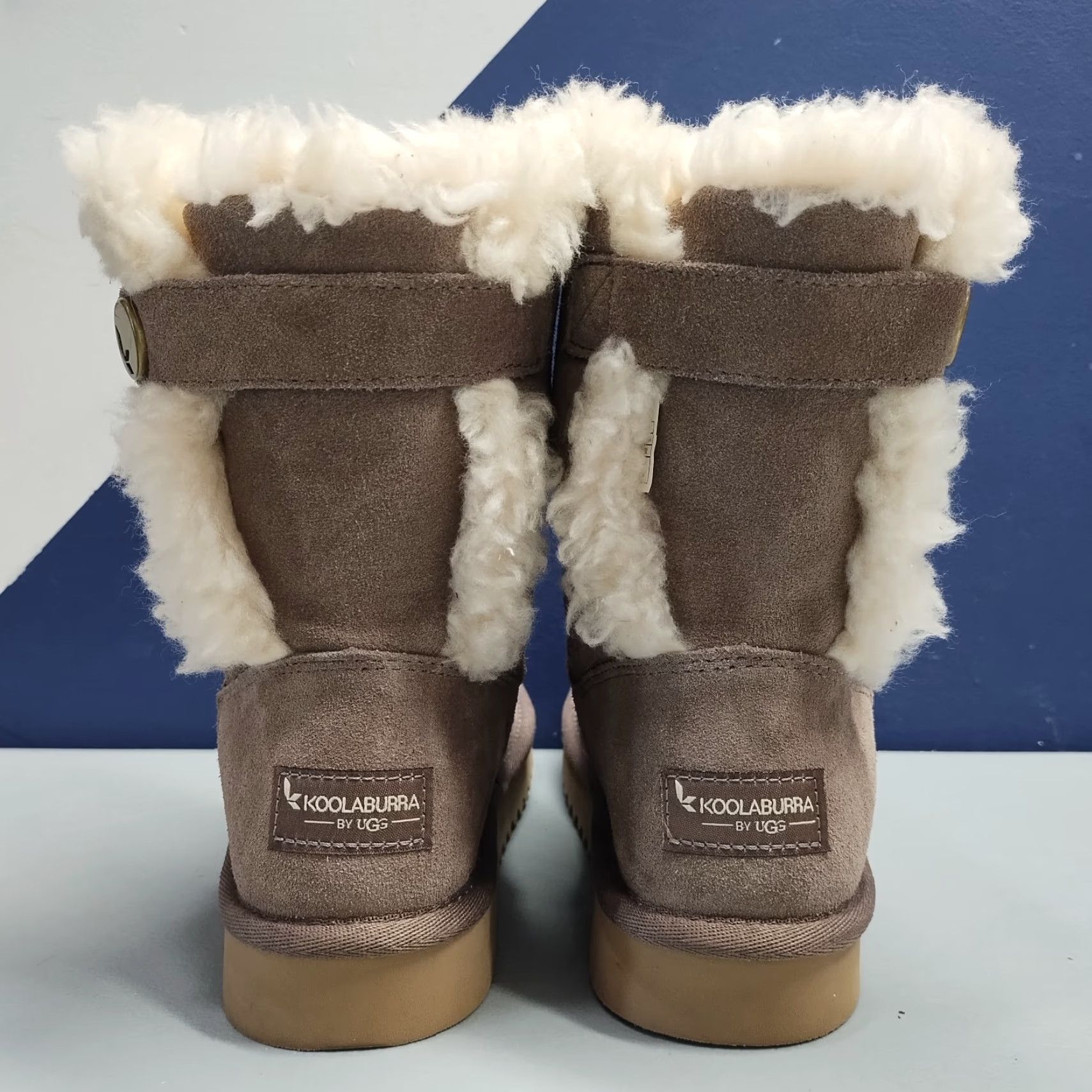 Vintage Koolaburra By Ugg Snow Boots Womens US 5 Gray White Sheepskin Mid-Calf 1020158 NWOB Size 5 Womens Snow Boot Size US 5 / IT 35 - 4 Thumbnail