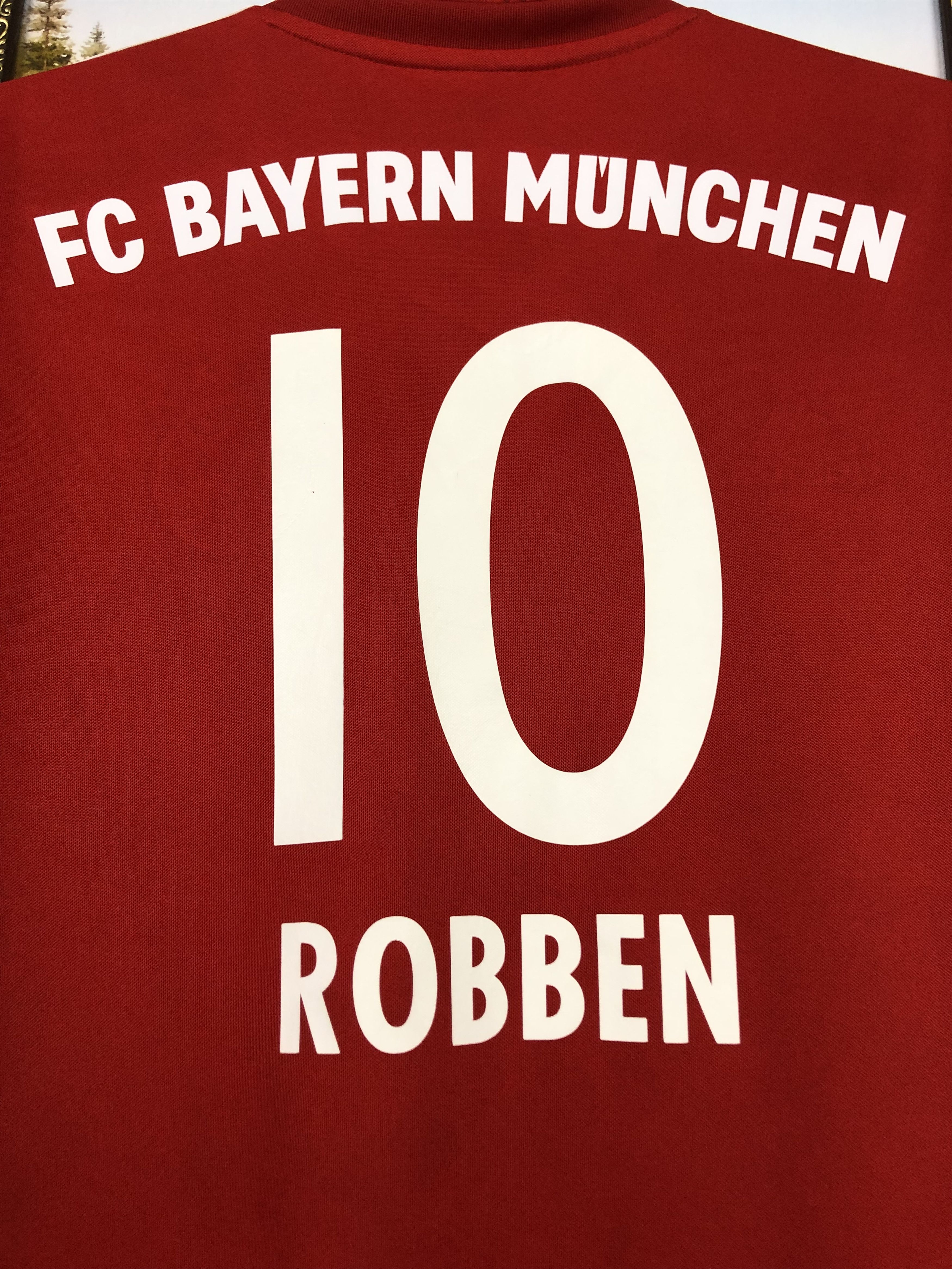 Adidas Bayern Munich football shirt 2018 Soccer #10 Robben Jersey Size US L / EU 52-54 / 3 - 15 Thumbnail