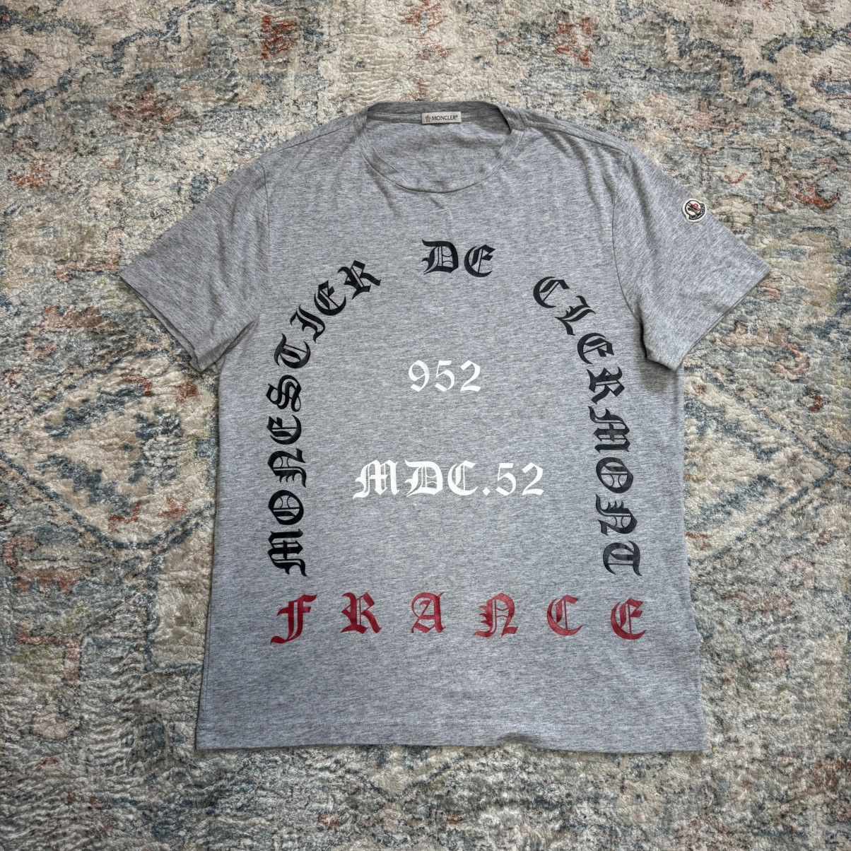Moncler Moncler Monestier de Clermont Heritage Graphic T-Shirt Grey Size S / US 4 / IT 40 - 1 Thumbnail