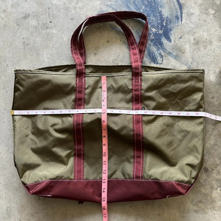 L.L. Bean Vintage L.L. Bean Nylon Boat & Tote Green Burgundy Tote Bag Size ONE SIZE - 6 Thumbnail