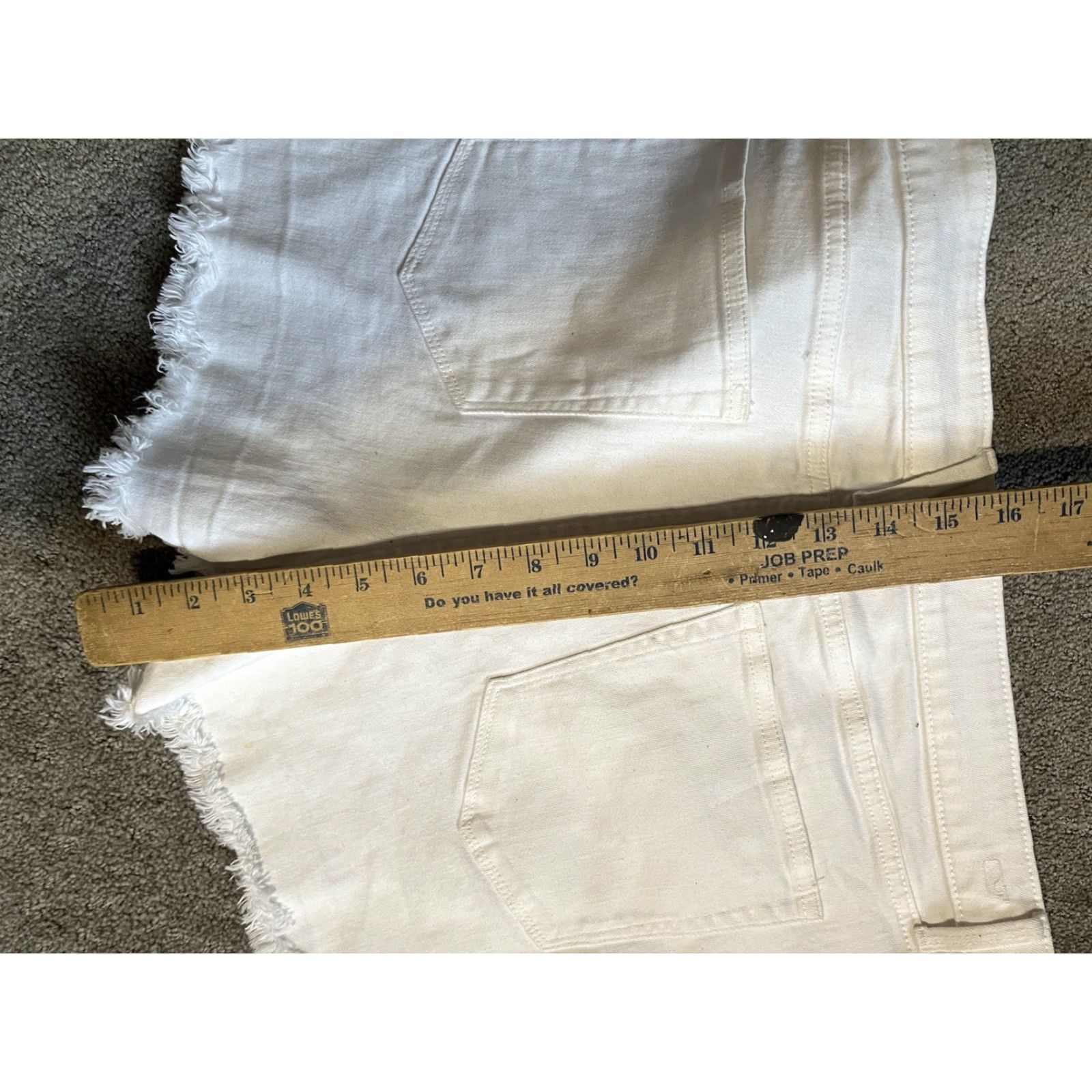 Vineyard Vines Vineyard Vines Shorts Womens 31 White Cut Offs Raw Frayed Hem High Rise Summer Size 24" / US 00 / IT 34 - 4 Thumbnail