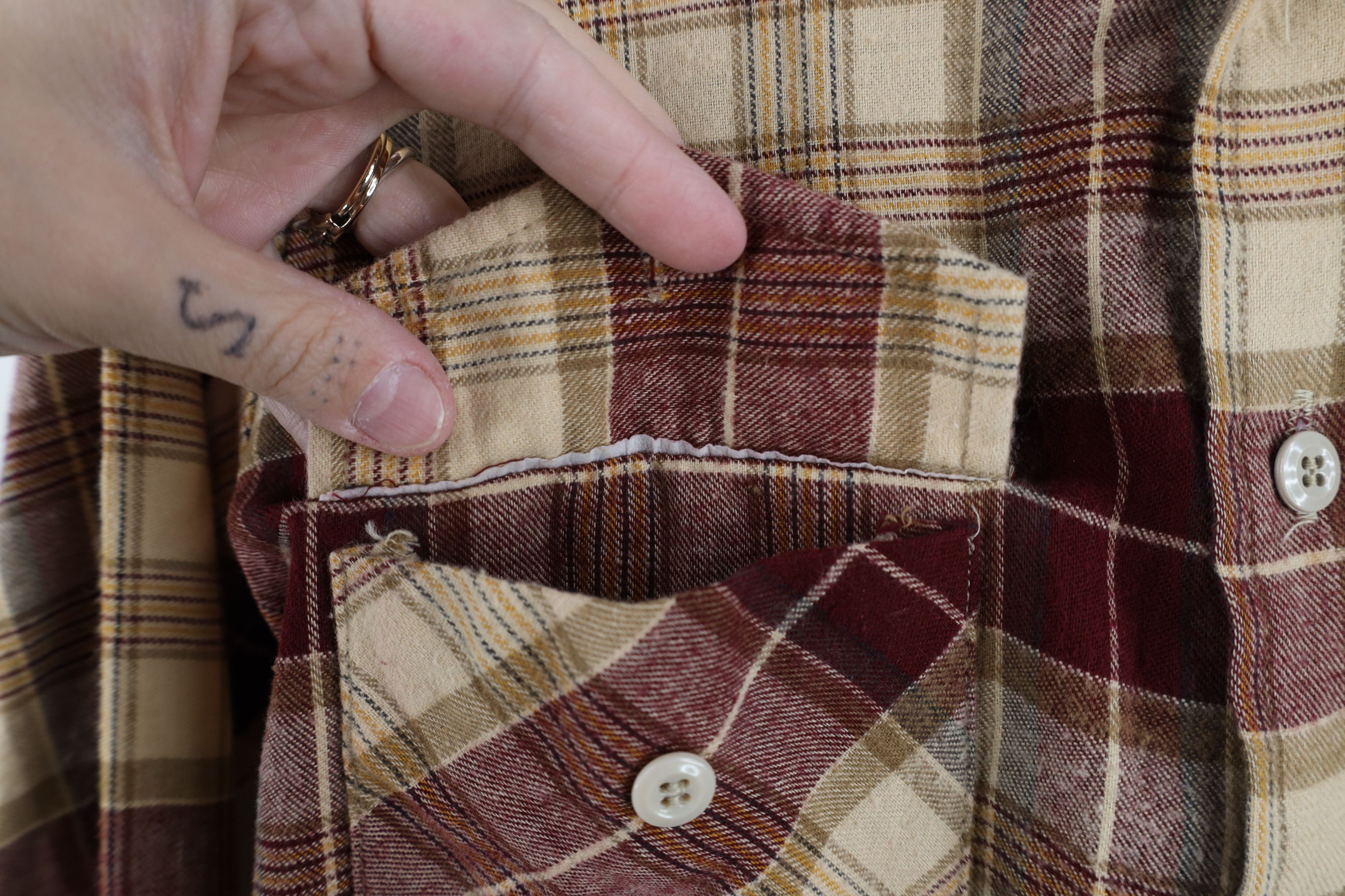 Woolrich Woolen Mills Vintage 70s Woolrich Flannel Collared Button Shirt Plaid USA Size US S / EU 44-46 / 1 - 5 Thumbnail
