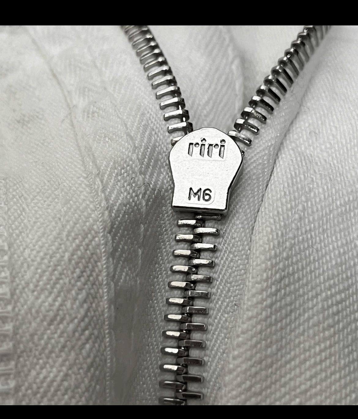 Number (N)ine Number (N)ine Sz 4x32 Number Nine 02SS The Morden Age Deni Size US 32 / EU 48 - 4 Thumbnail