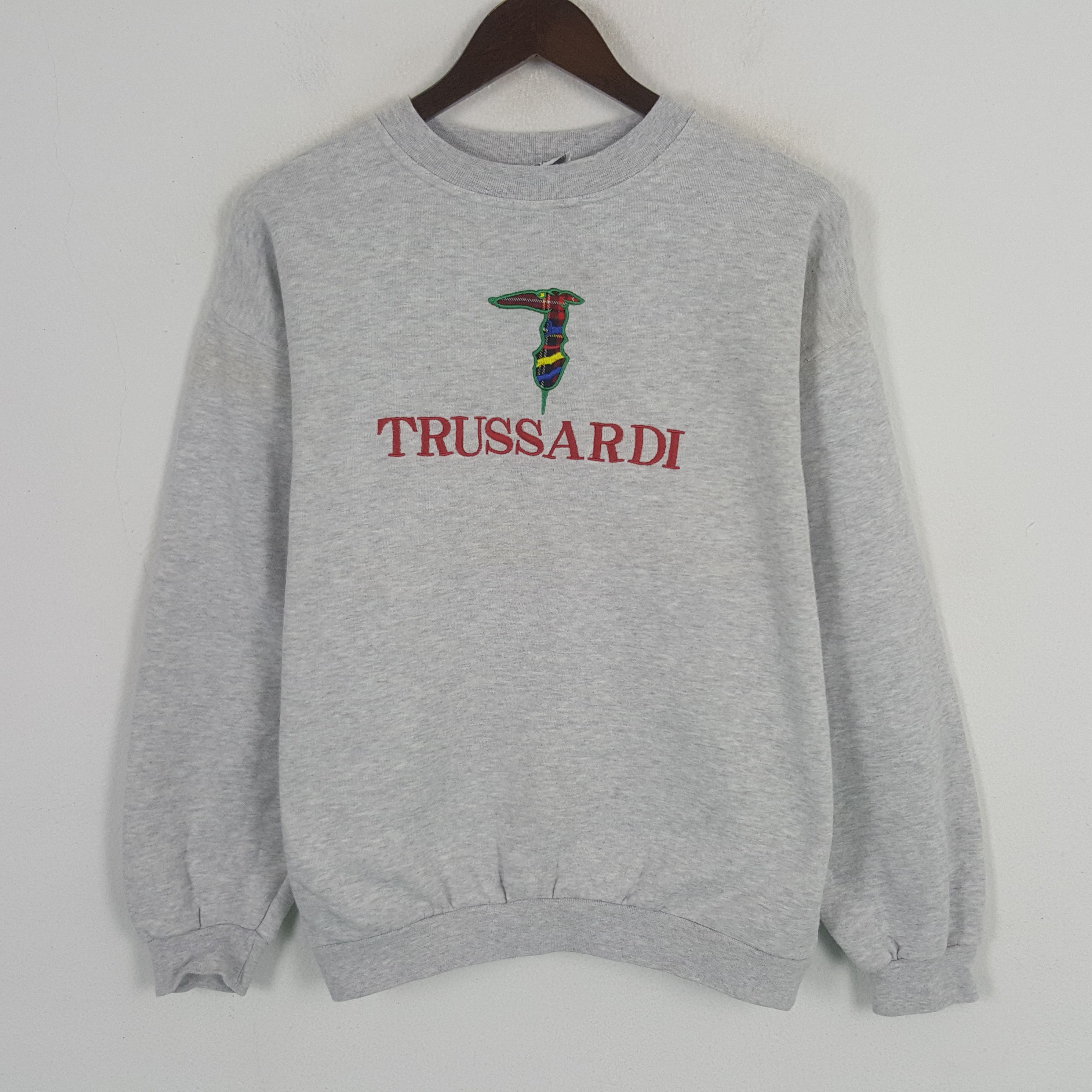 Trussardi × Vintage Vintage Trussardi Patch Logo Sweatshirt Size US L / EU 52-54 / 3 - 1 Thumbnail